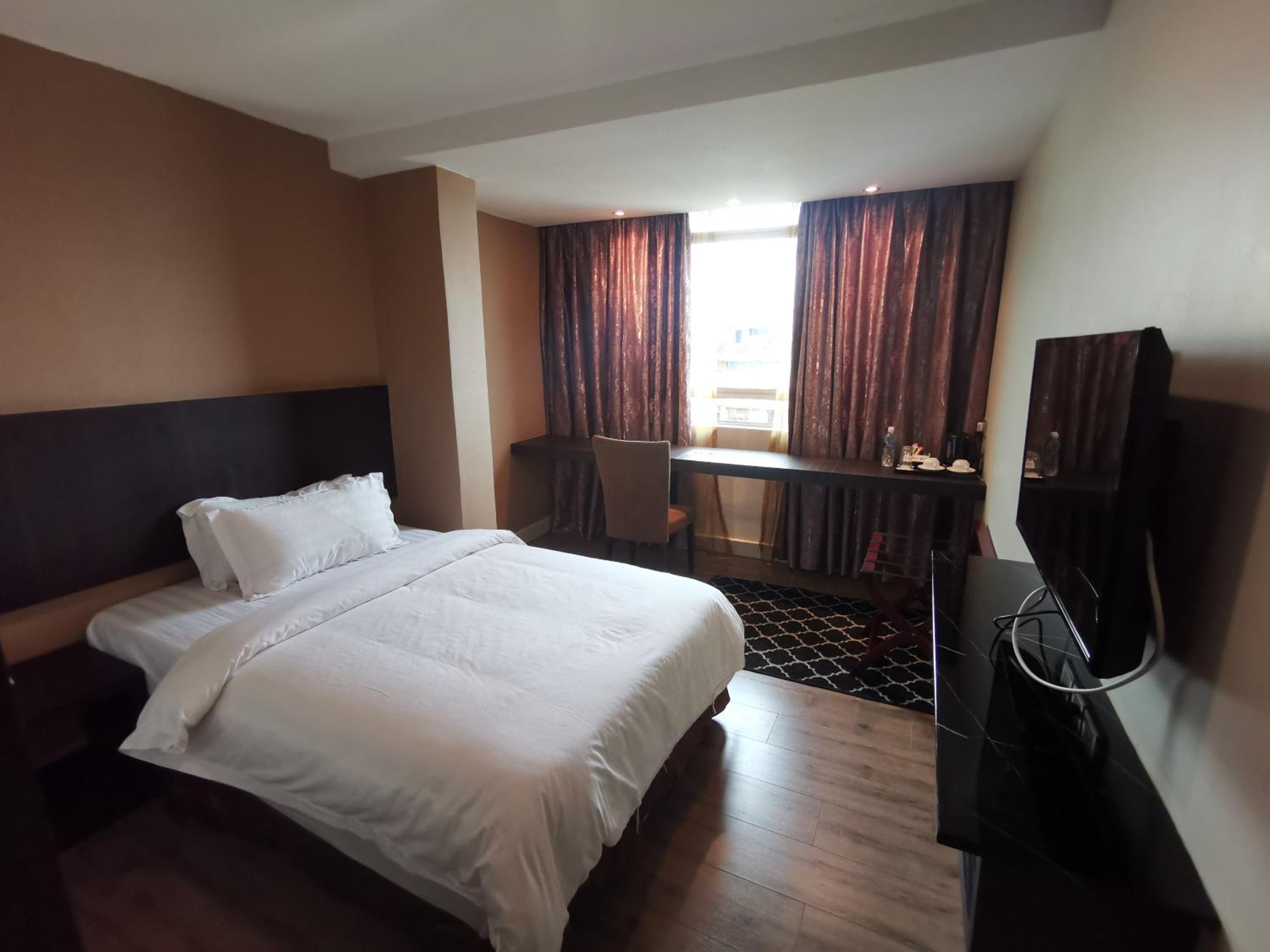 Superior Single Room