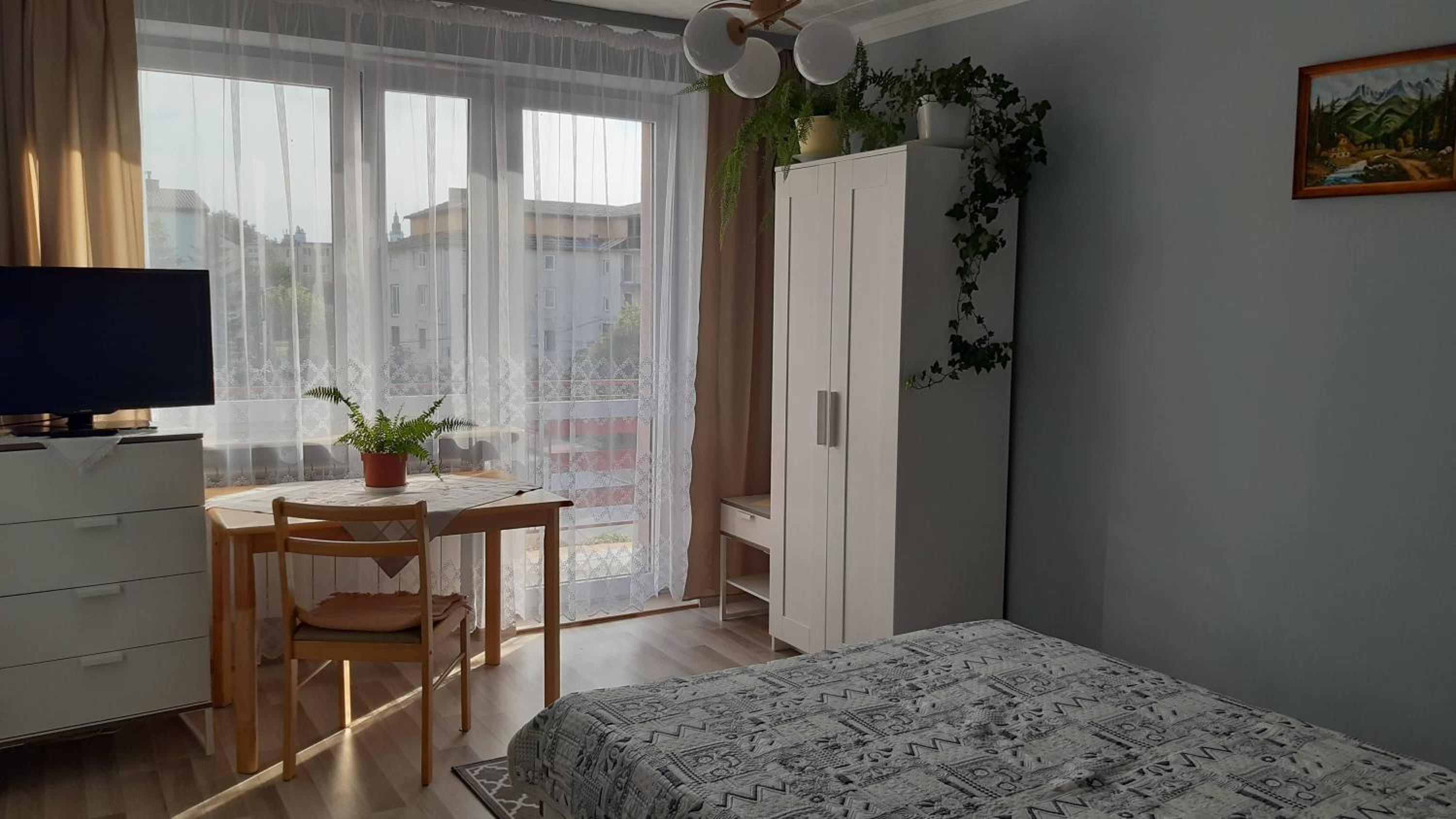 Double Room with Balcony - Photo 2