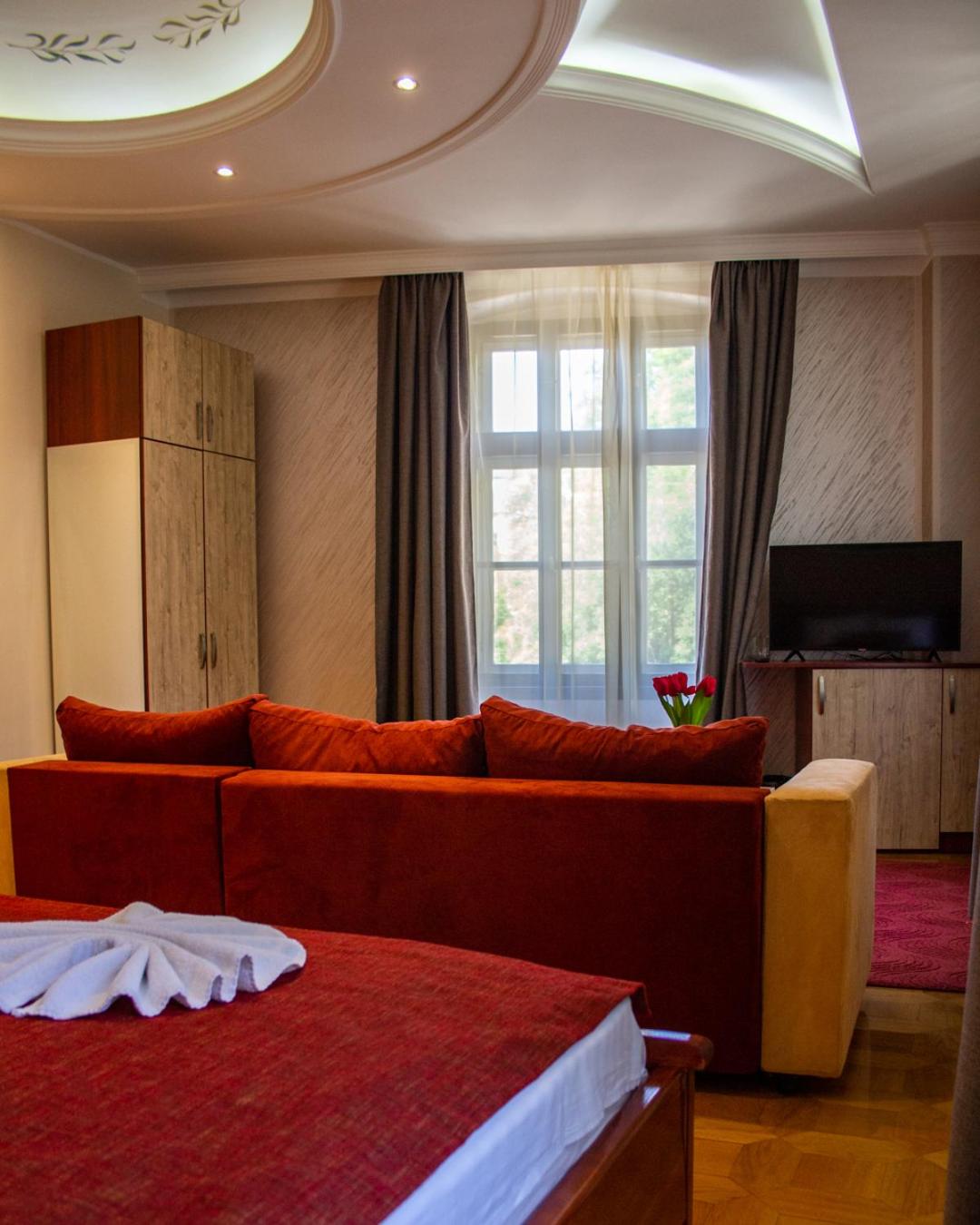 Standard Triple Room - Photo 1
