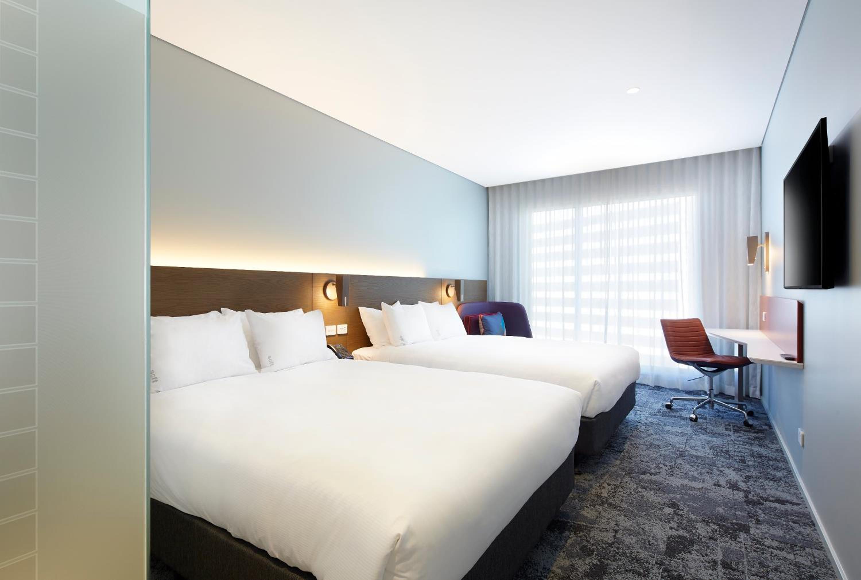 Standard Queen Room with Two Queen Beds - Free Breakfast