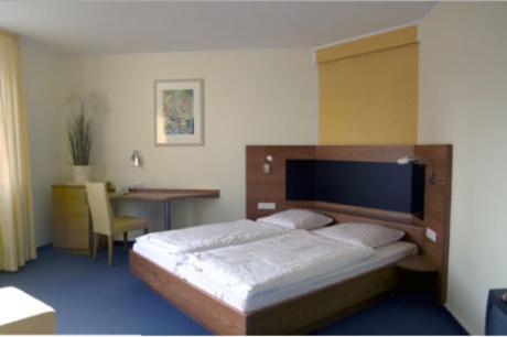 Standard Double Room - Photo 1