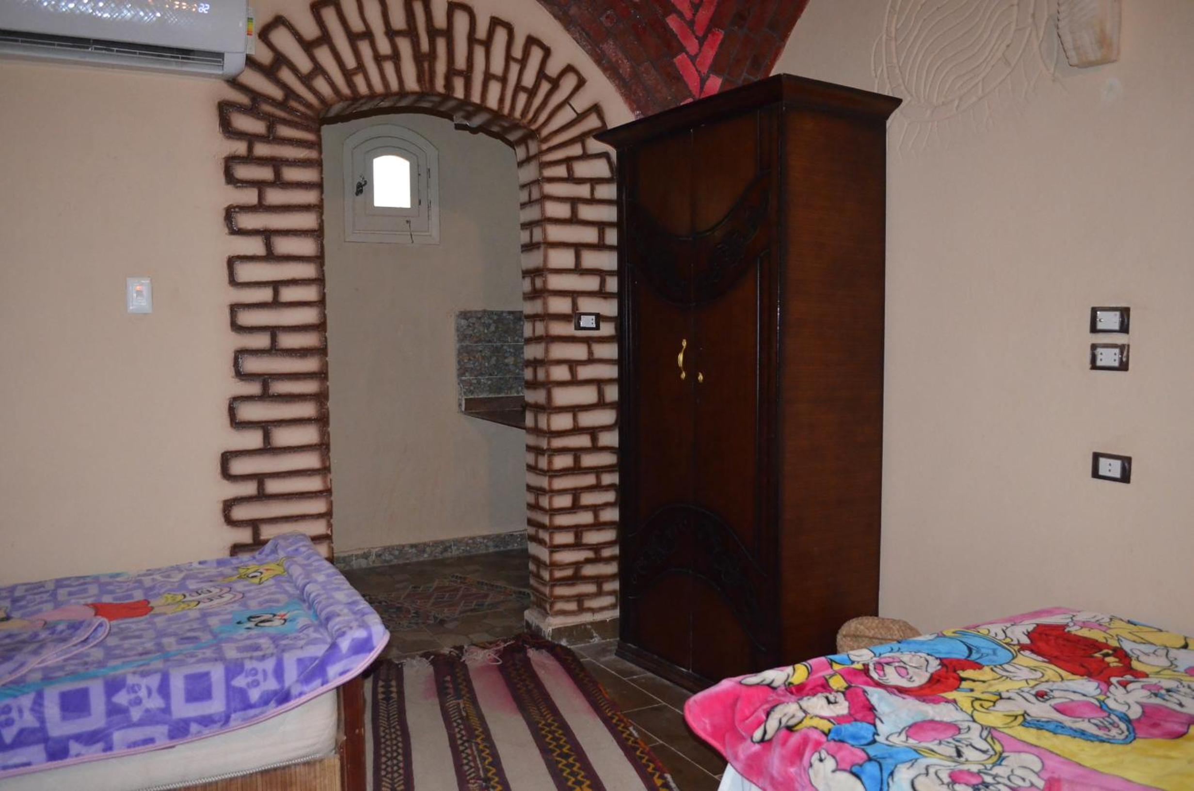 Triple Room with Bathroom - Photo 6