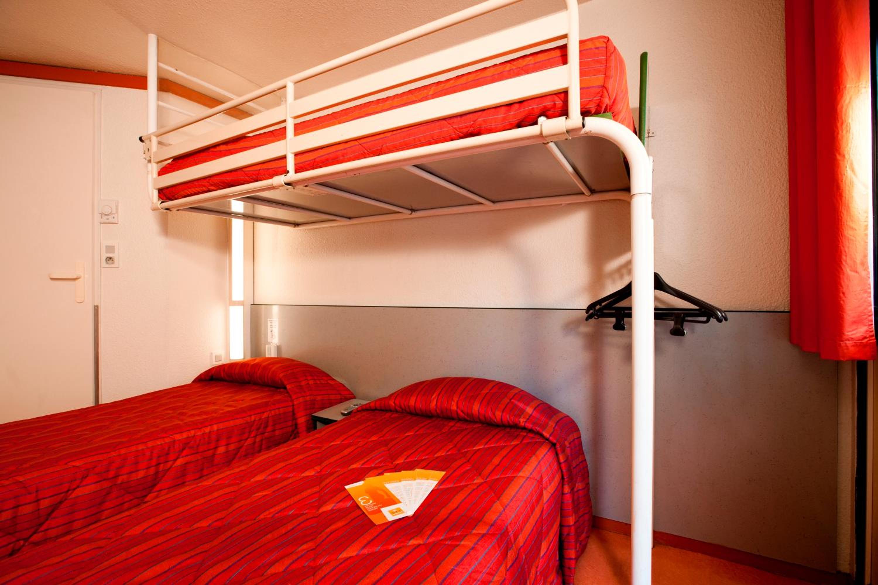 Triple Room - Photo 6