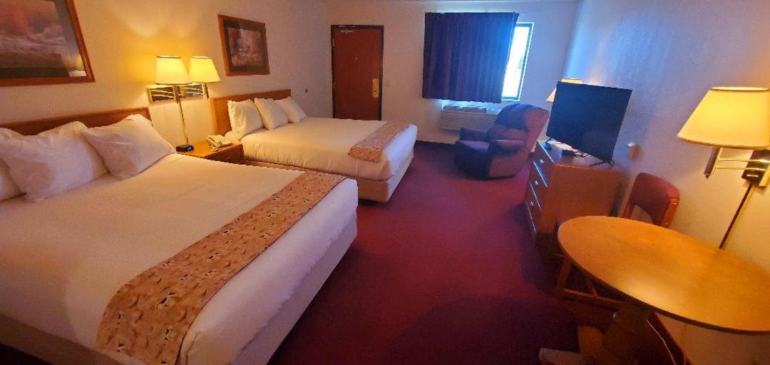 Deluxe Double Room with Bath photo 1