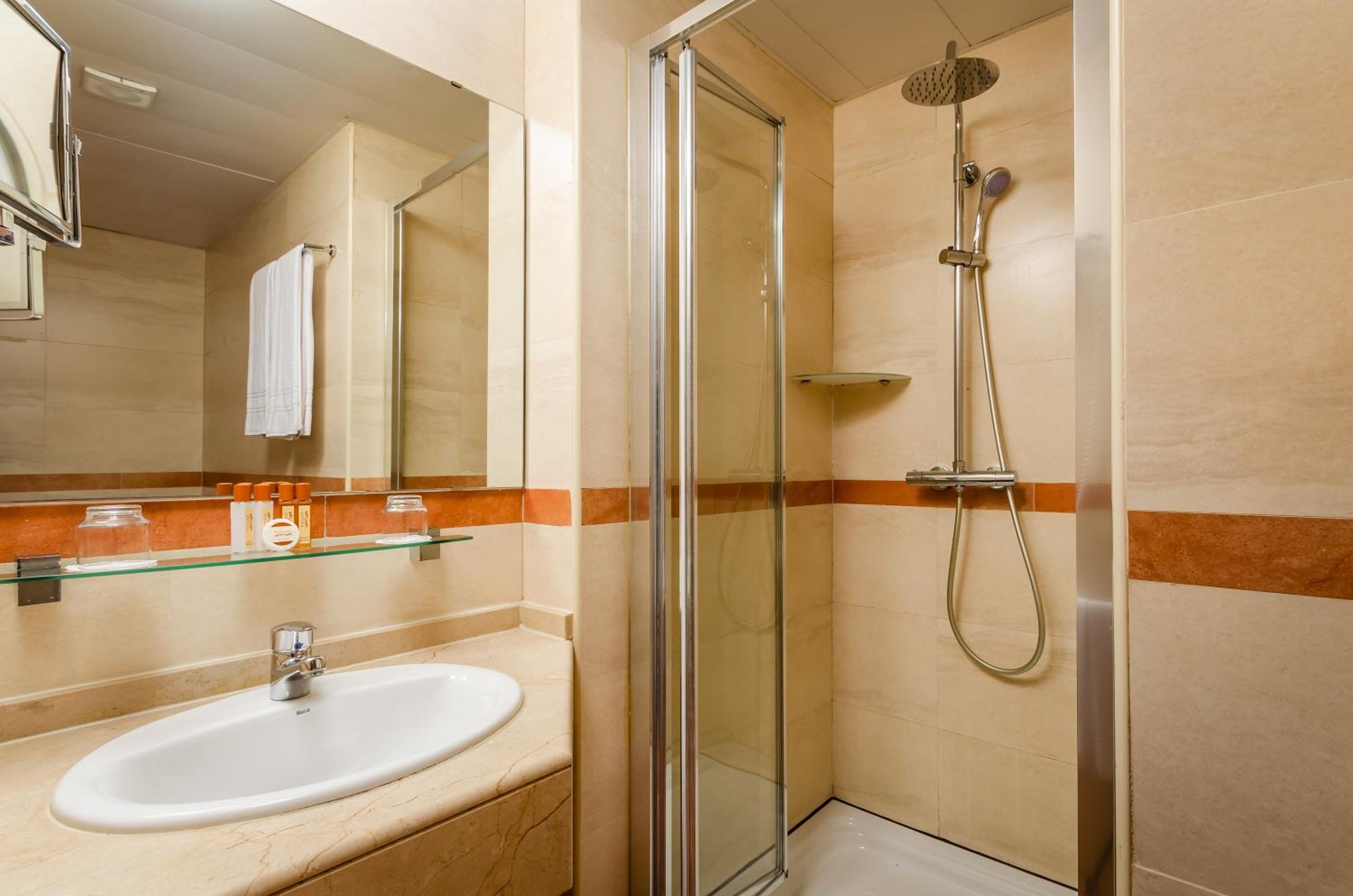 Small Double Room photo 3