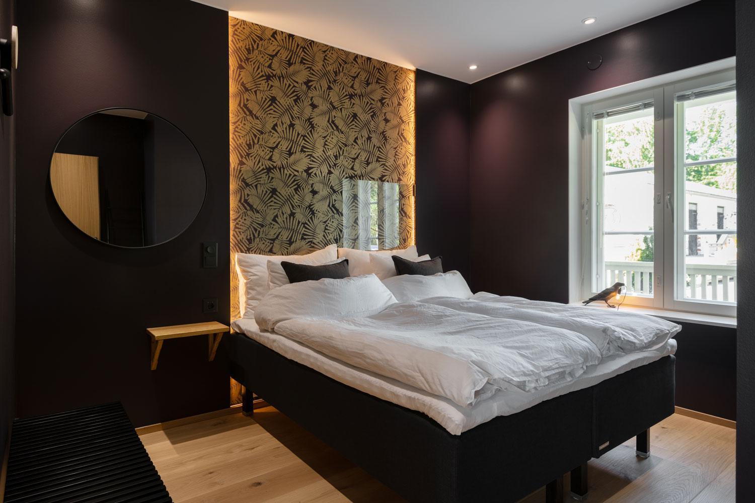 Deluxe Suite - Photo 6