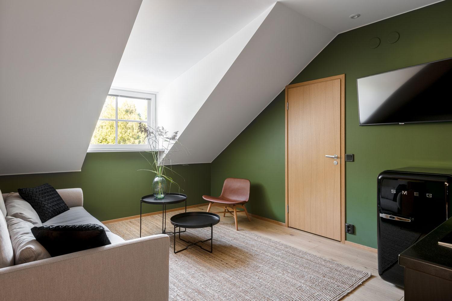 Suite - Photo 4