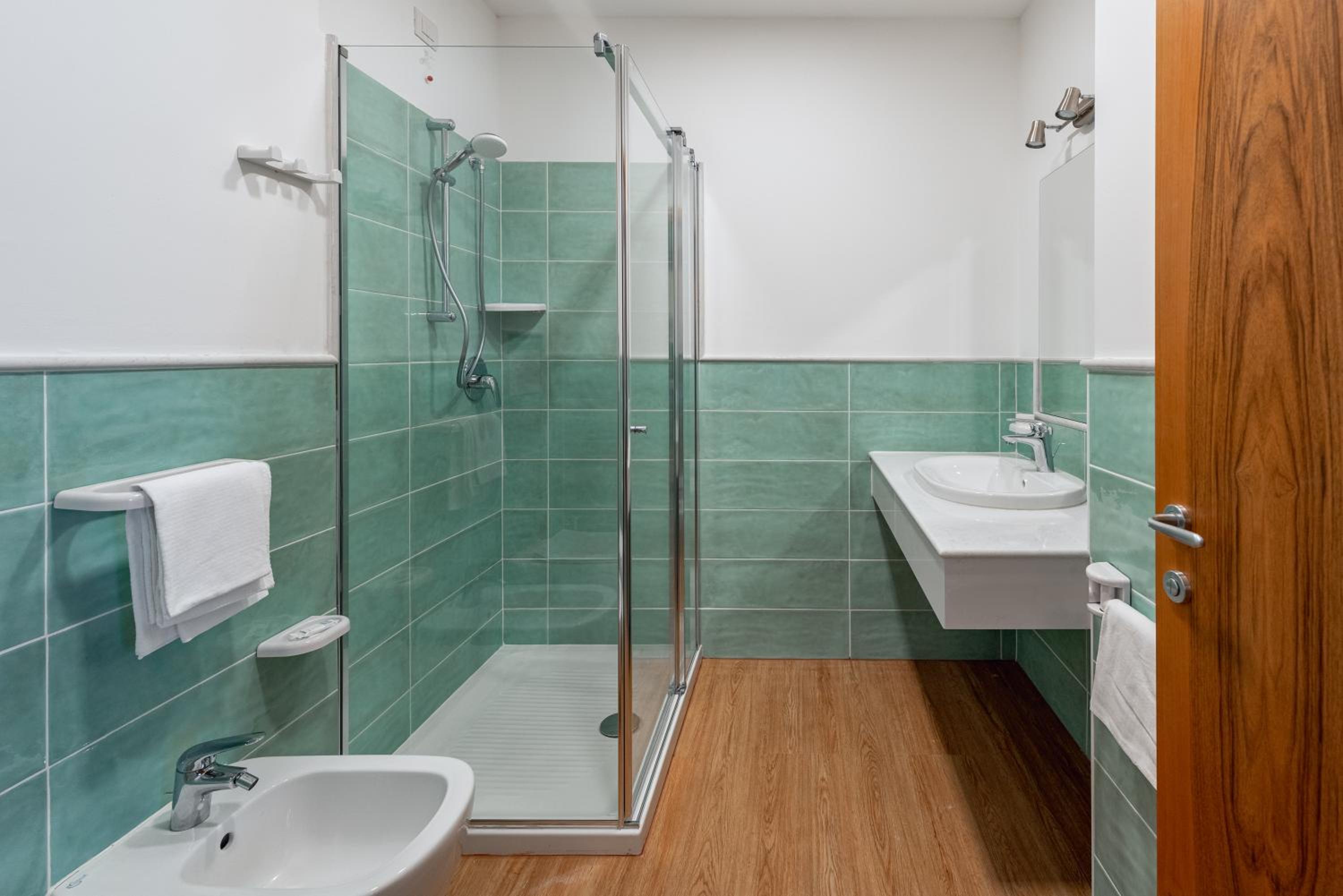 Superior Double Room - Photo 7
