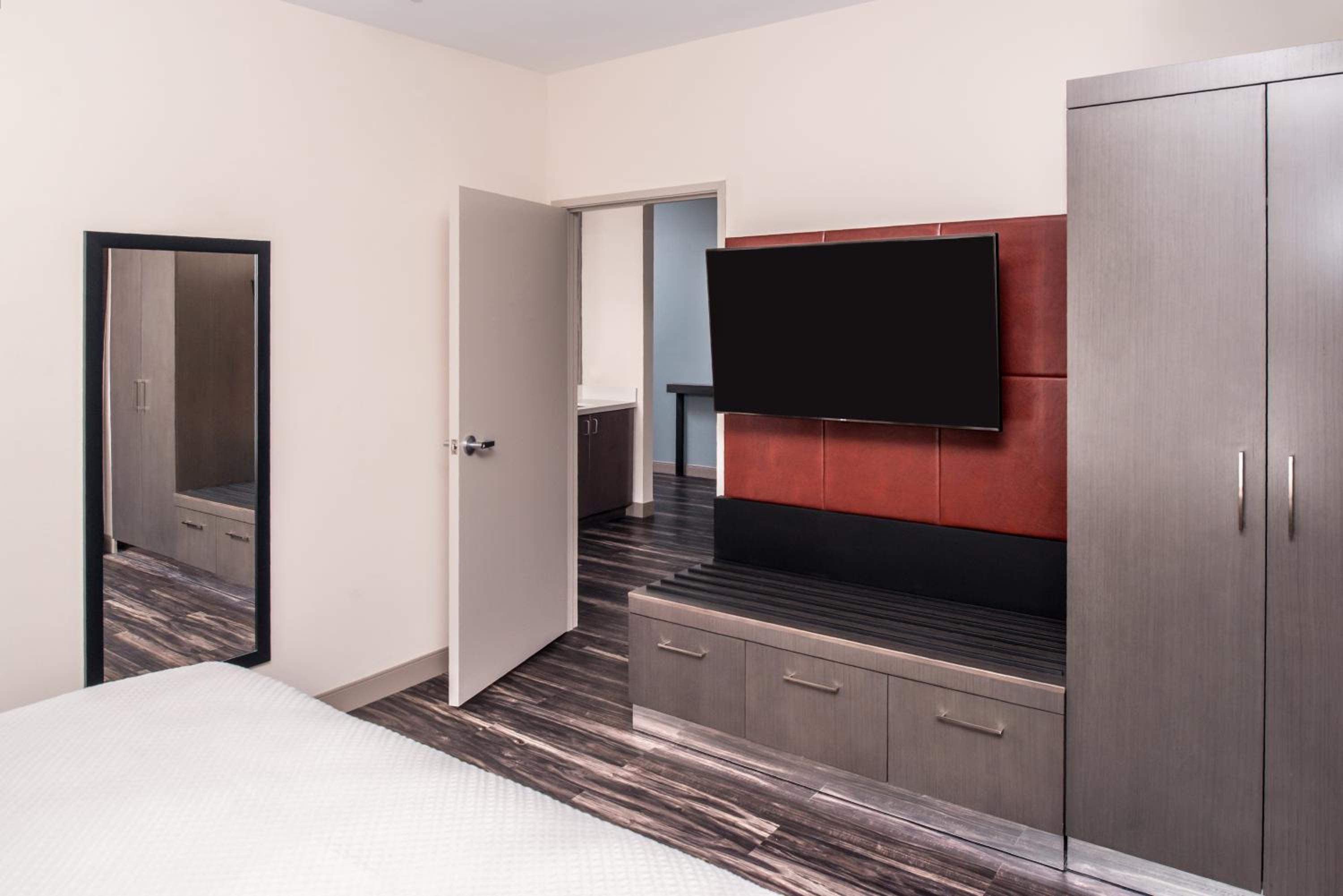 Suite - Hearing Accessible - Non-Smoking at Hotel Indigo Frisco by IHG in Frisco