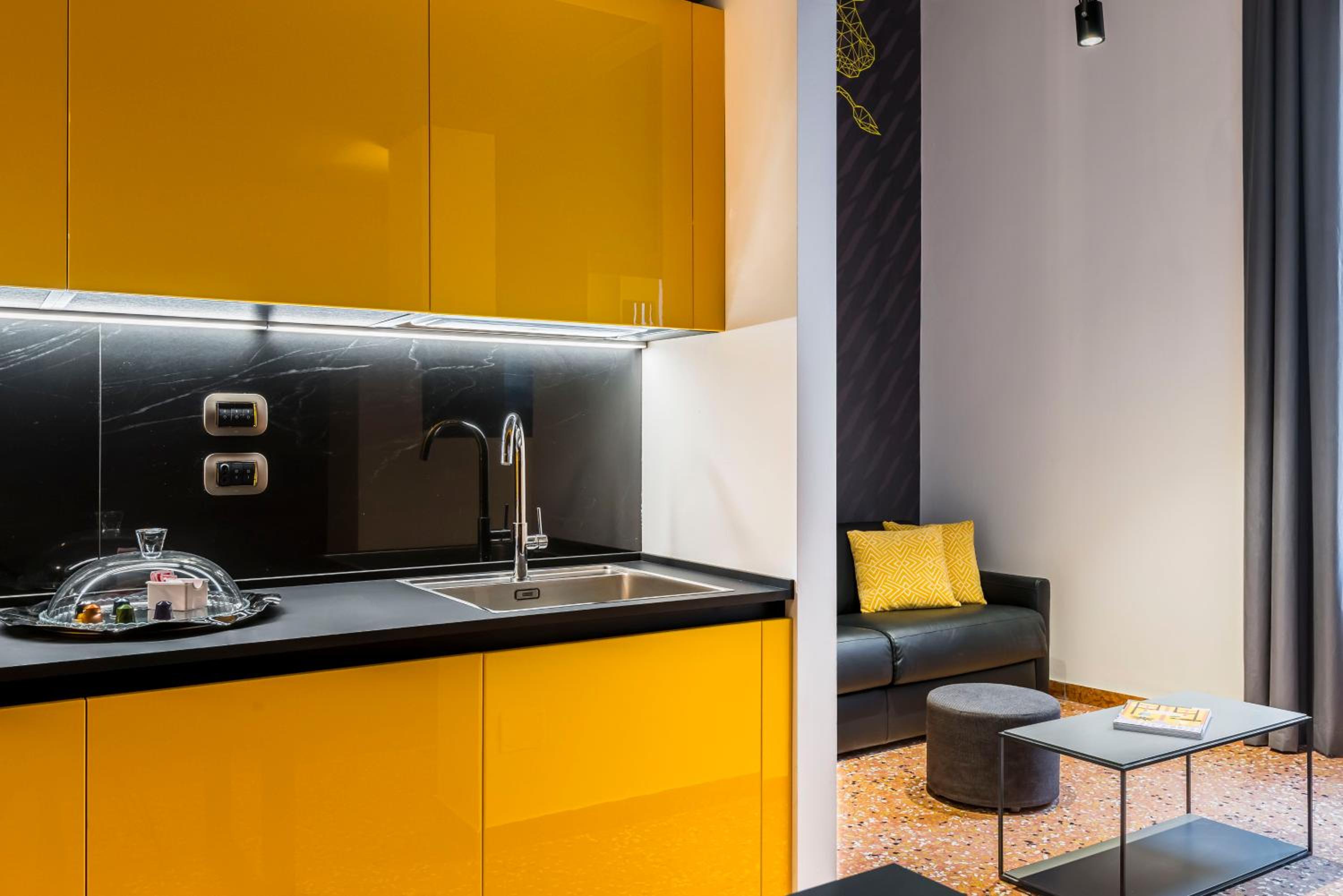 Two-Bedroom Apartment - Photo 4