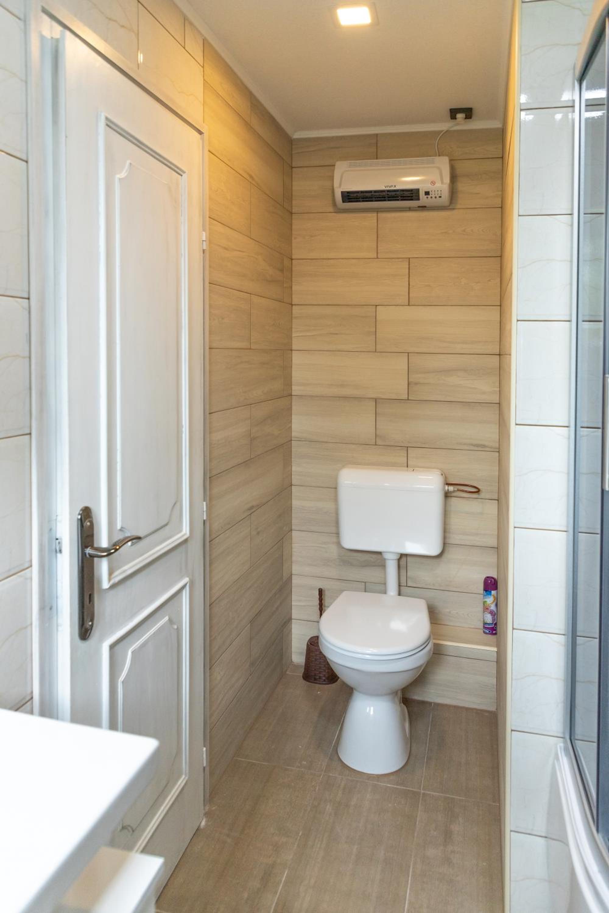 Deluxe Double or Twin Room with Balcony - Photo 13