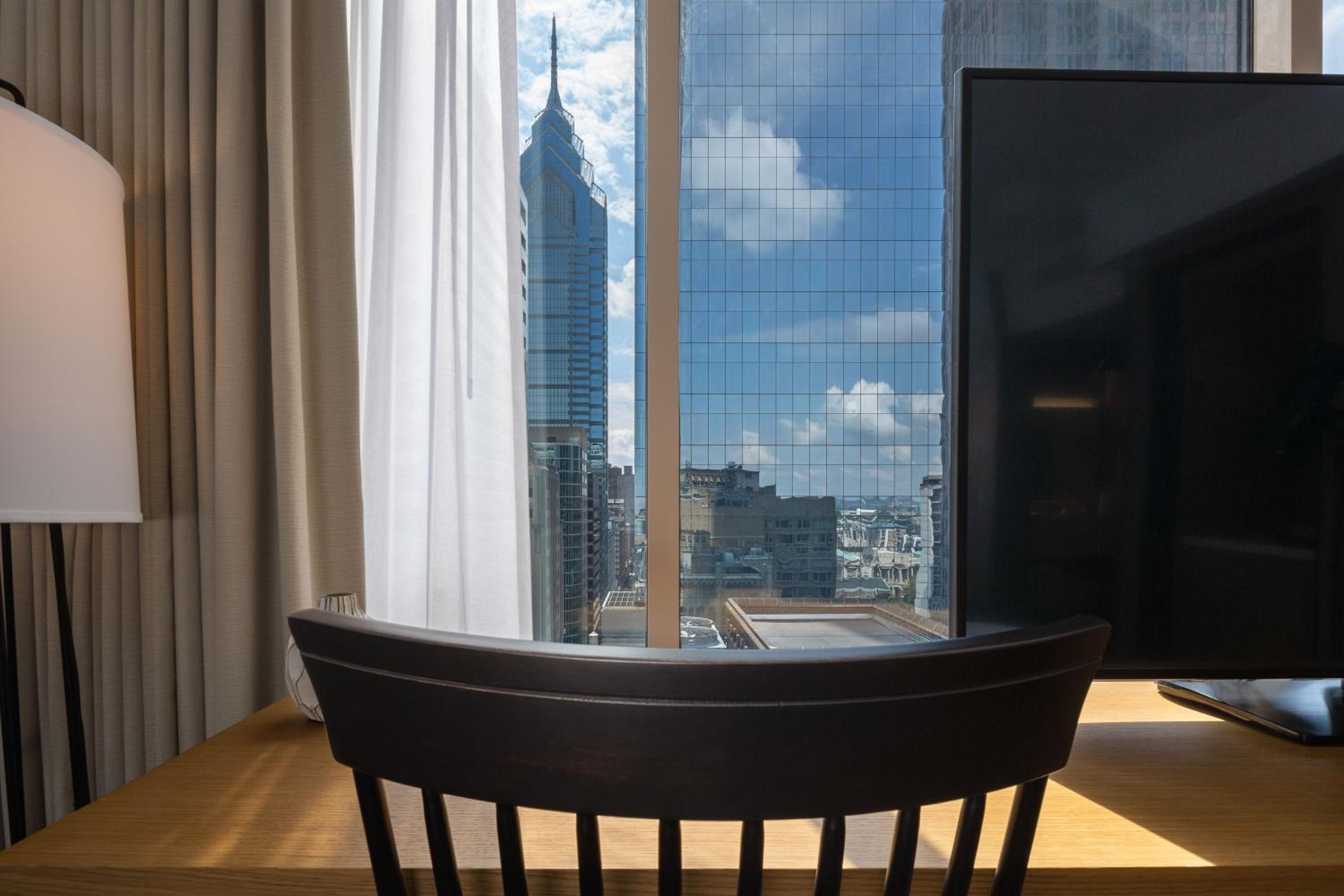 The Windsor Suites, 写真 6
