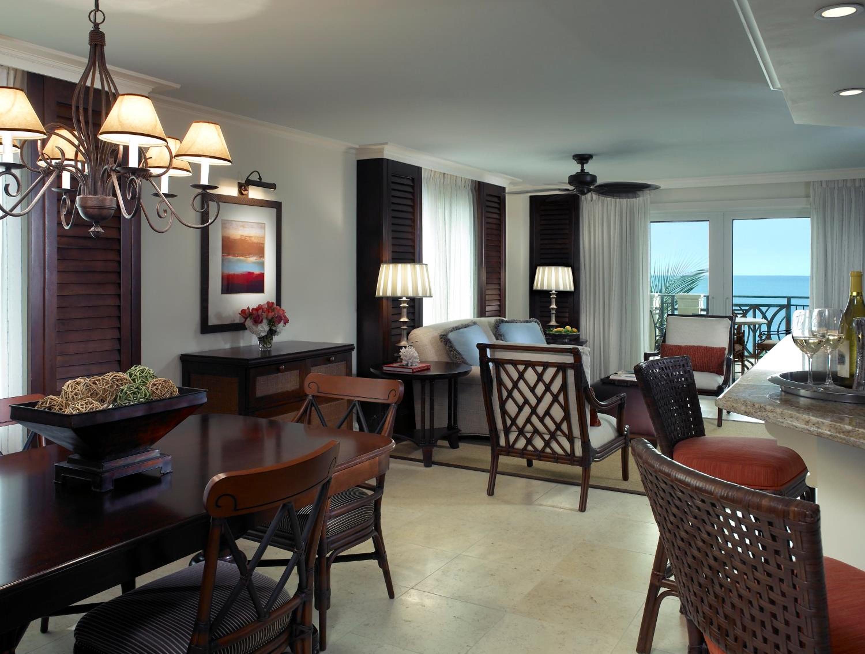 Grand One-Bedroom King Suite - Oceanfront - Photo 7