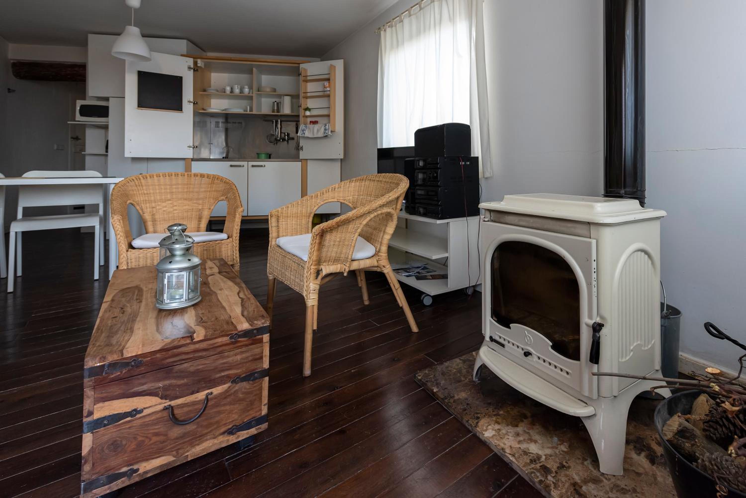 Ground Floor house - Photo 2