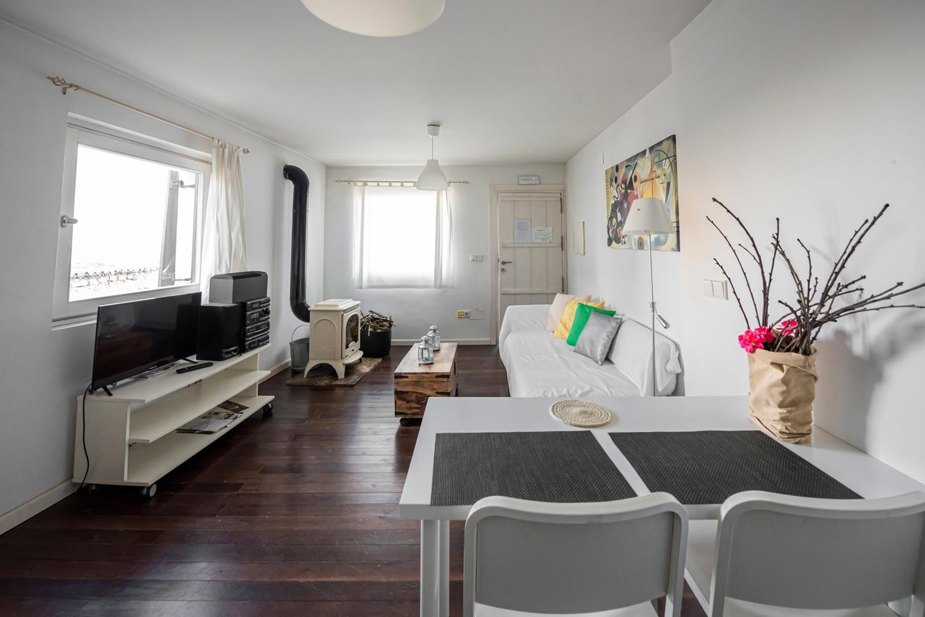 Ground Floor house - Photo 1