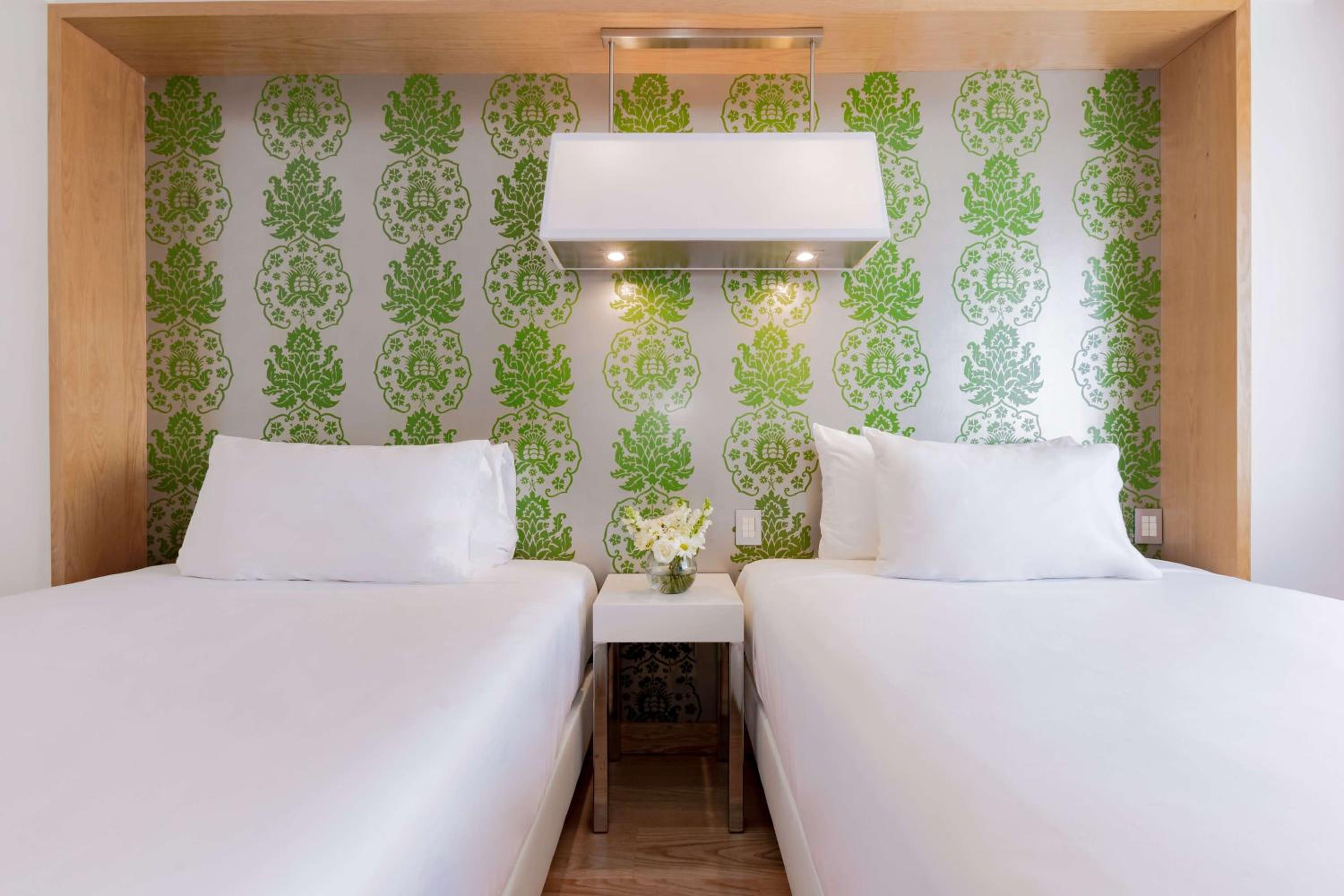 Standard Double or Twin Room - Photo 4