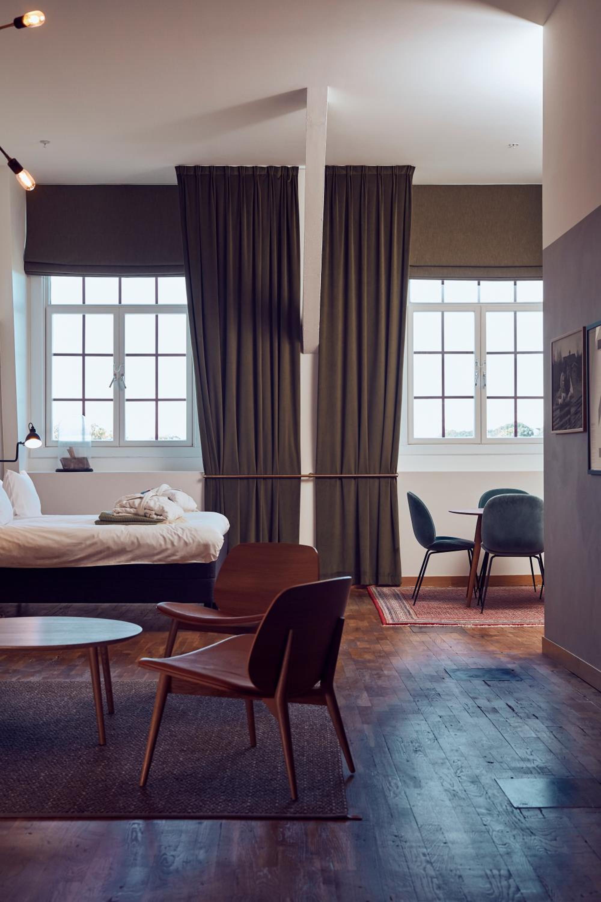Suite (2 Adults)