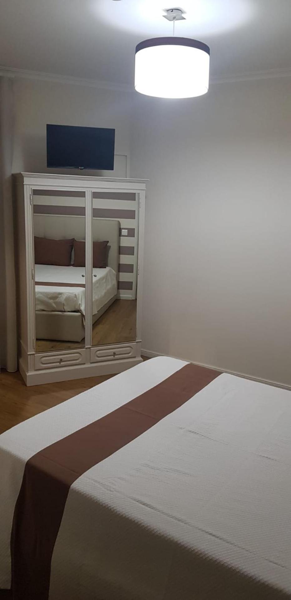 Double Room - Photo 3
