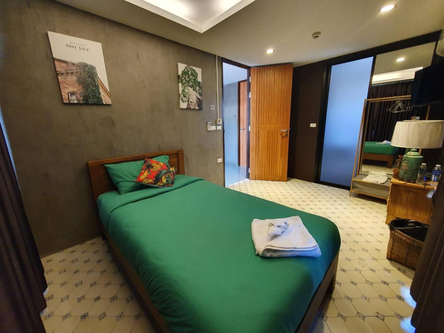 Superior Single Room photo 3