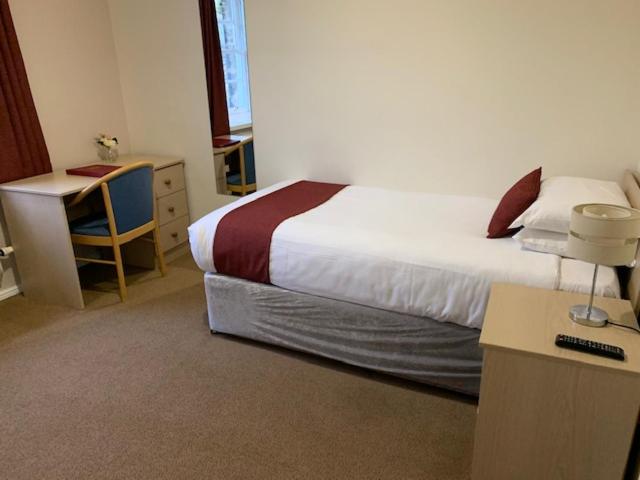 Budget Single Room