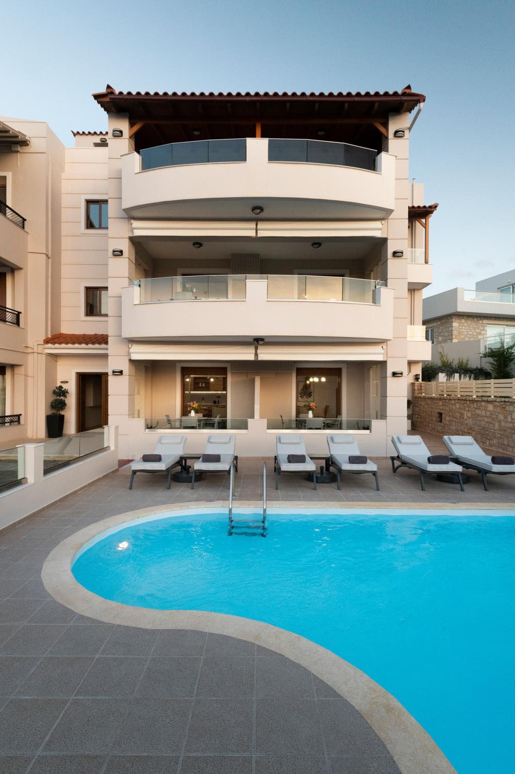 Villa with Private Pool photo 3