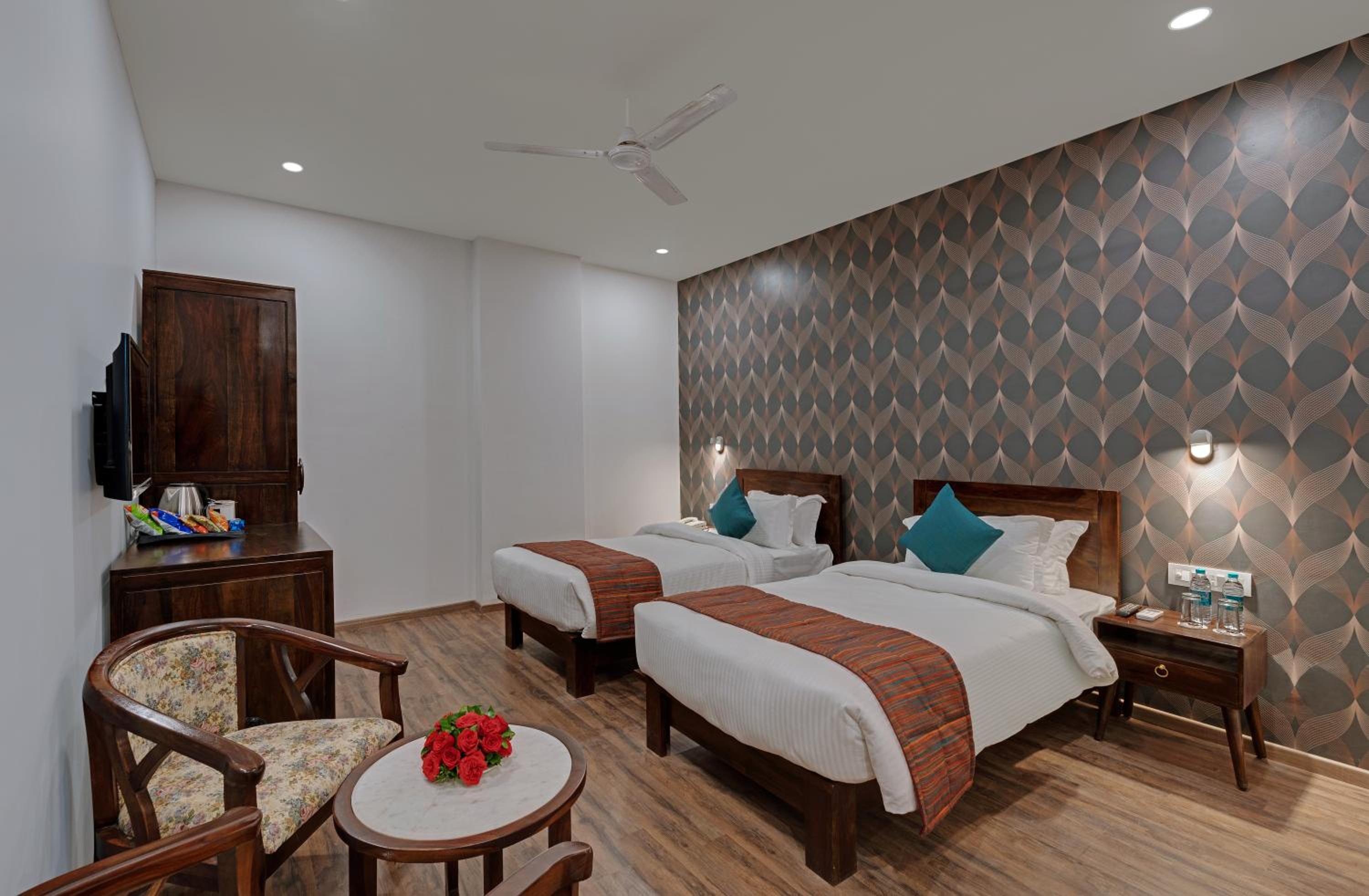 Premium Room - 10% off on Laundry, 10% off on F&B - Photo 2