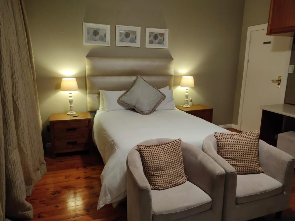 Deluxe Double Room - Photo 2