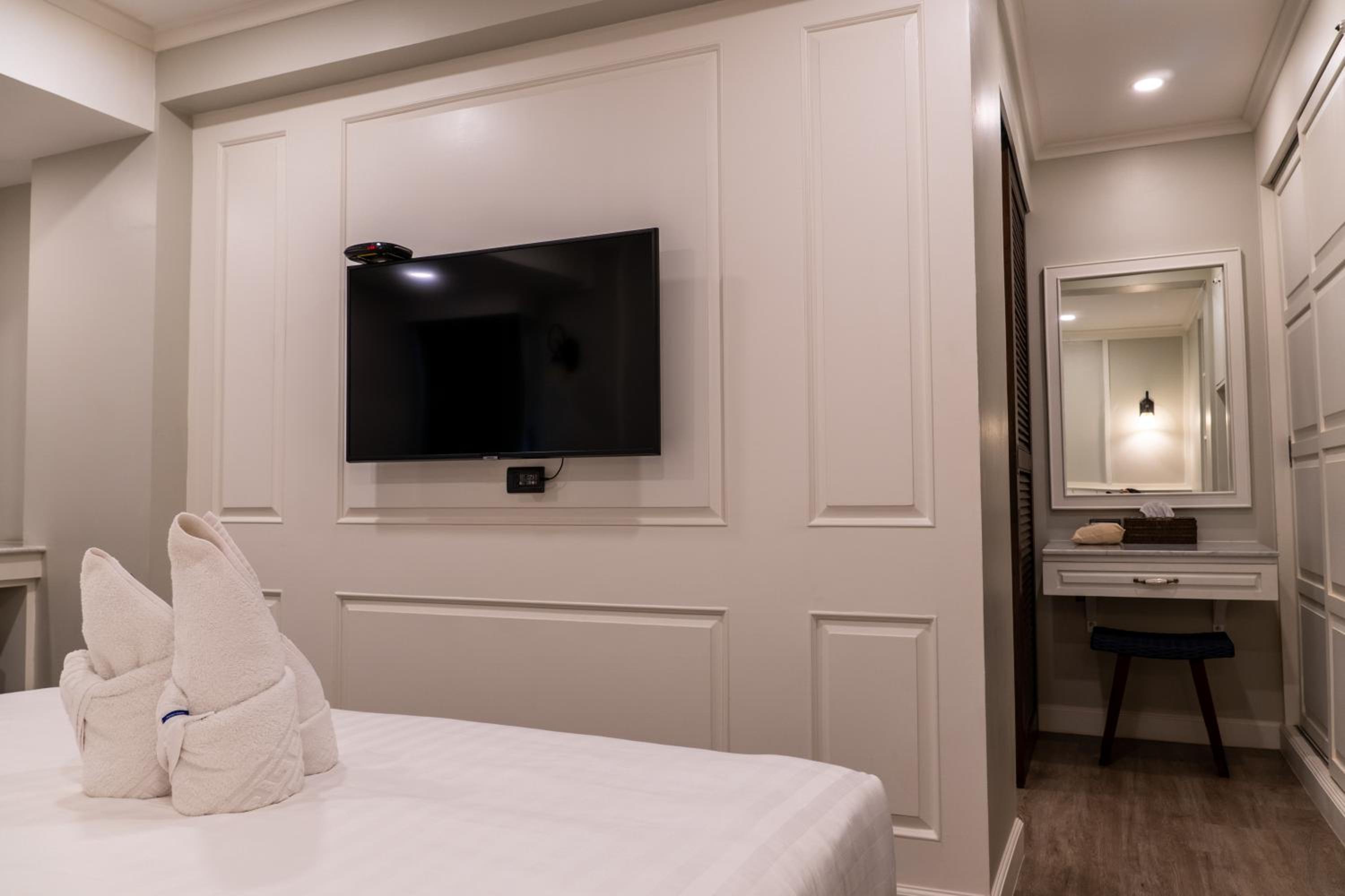 Double Room with Bathub - Photo 1