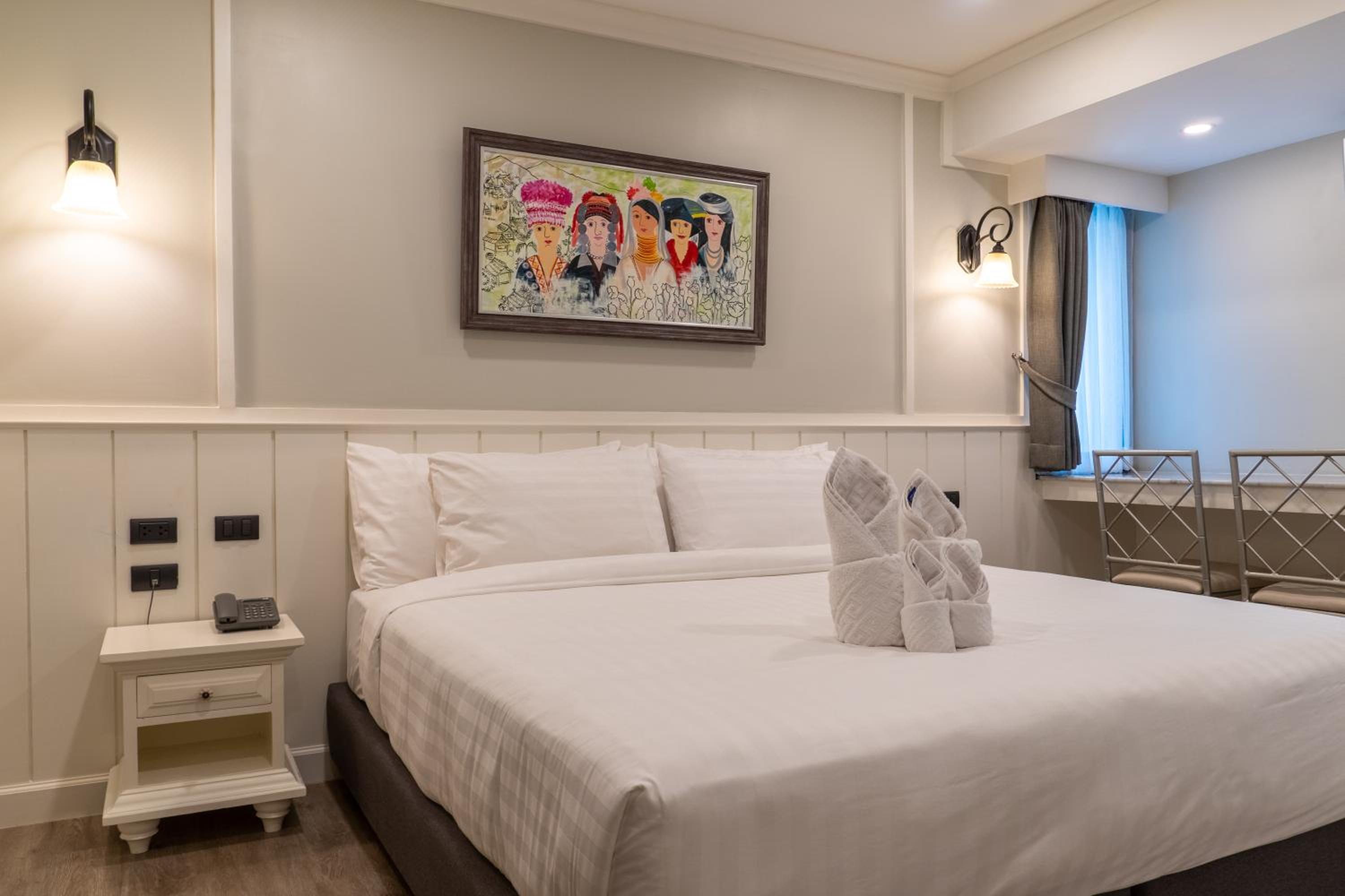 Double Room with Bathub - Photo 8