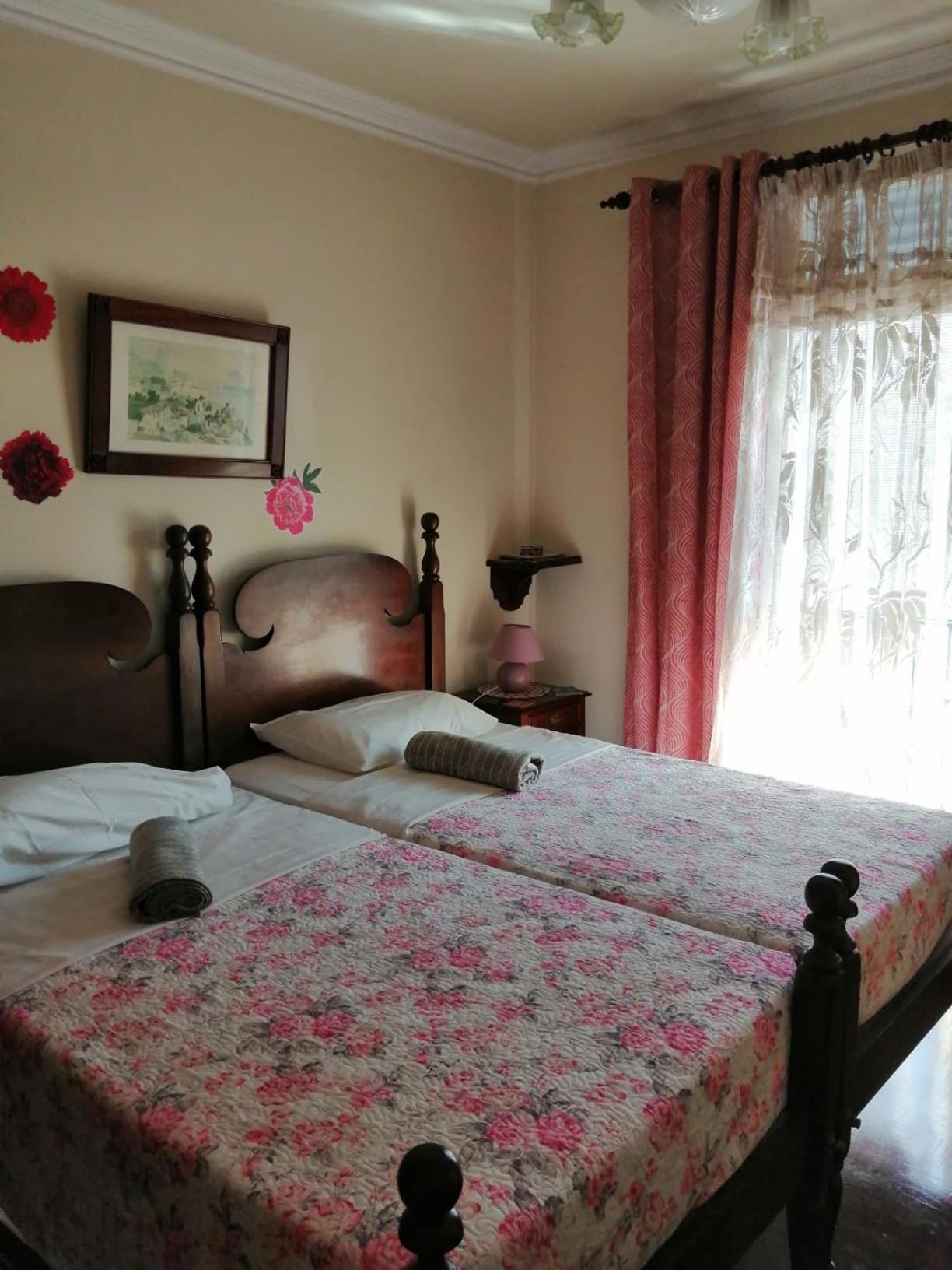 Twin Room with Sea View photo 2