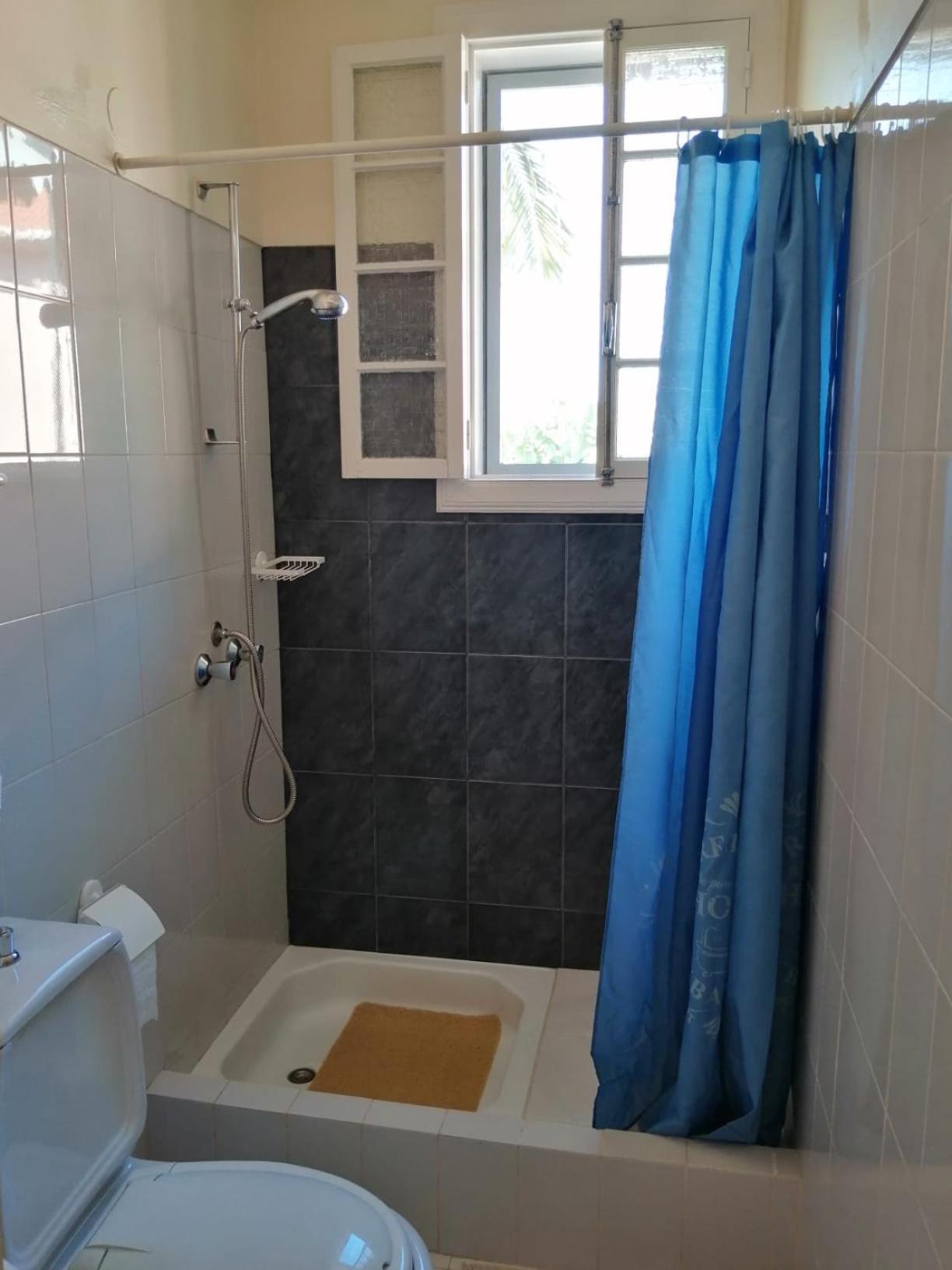 Standard Twin Room with Sea View photo 1