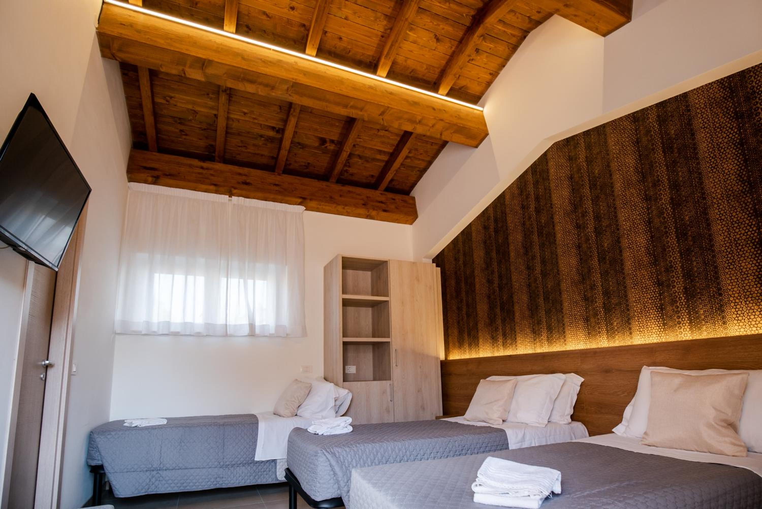 Comfort Triple Room - Photo 2