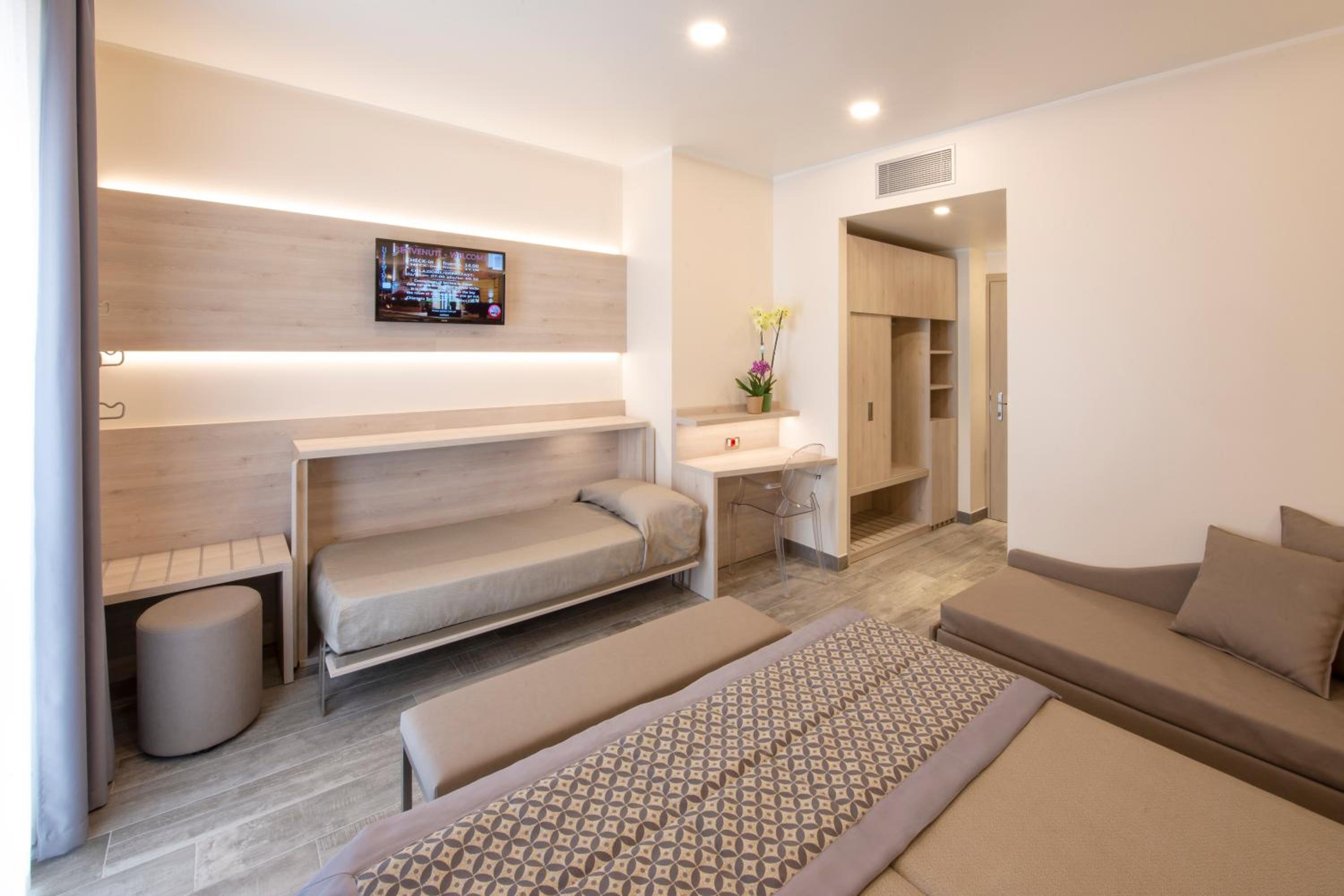 מלון סמפיונה מילאנו — Standard Quadruple Room