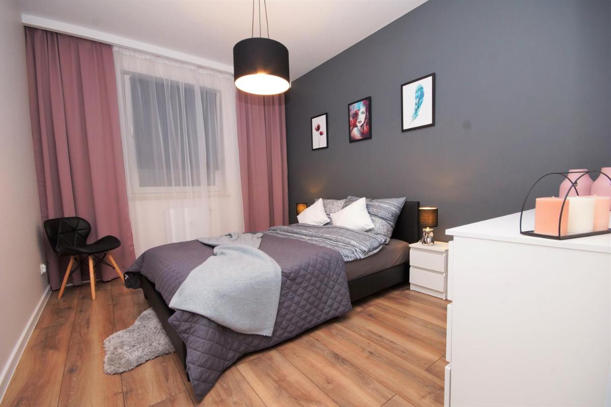 One-Bedroom Apartment - Photo 10