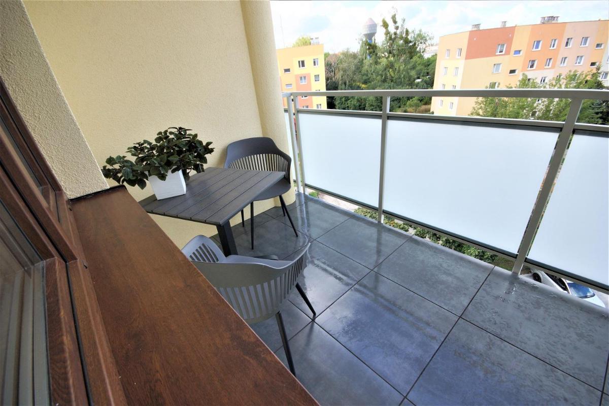 One-Bedroom Apartment - Photo 7