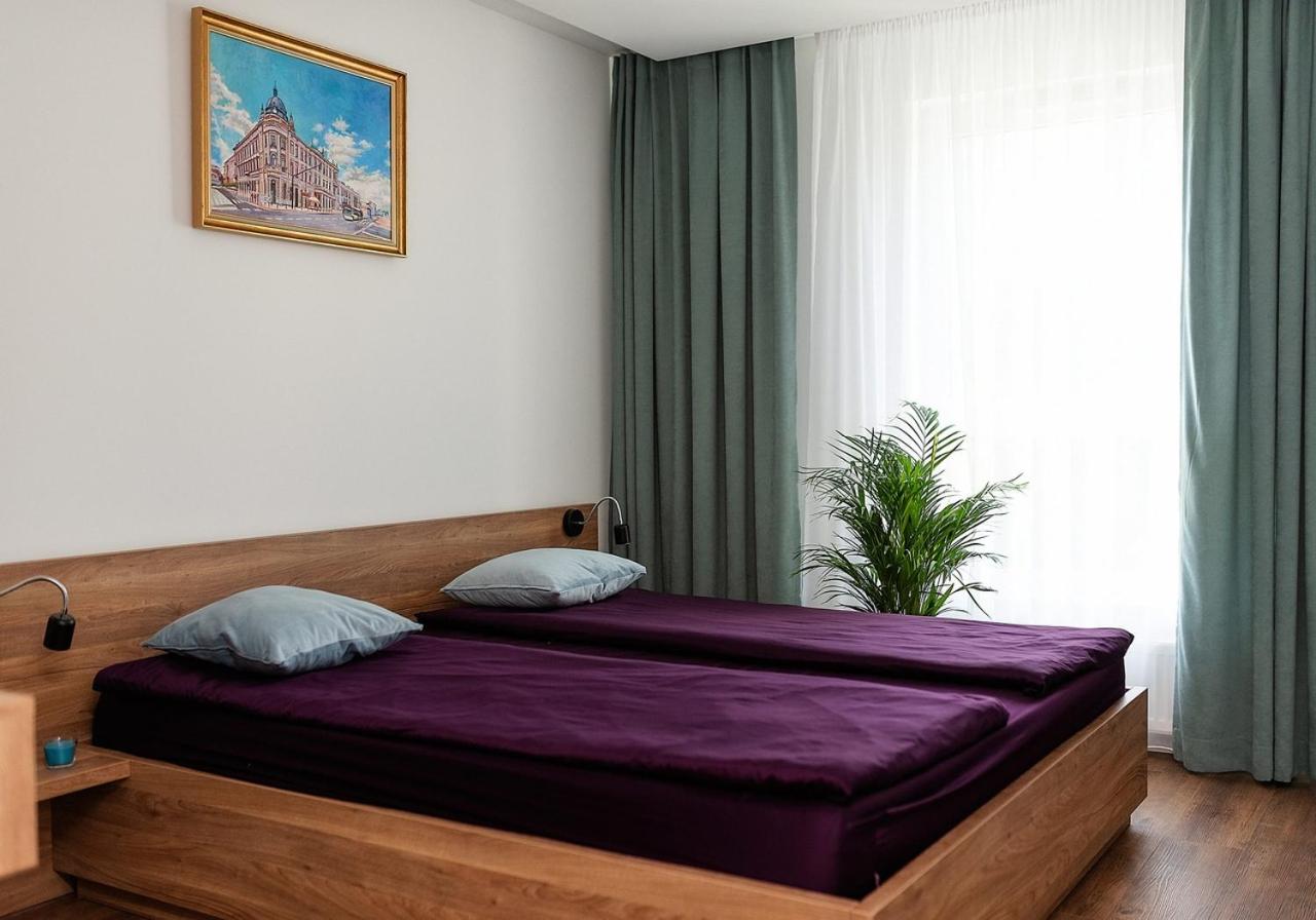 One-Bedroom Apartment - Photo 17