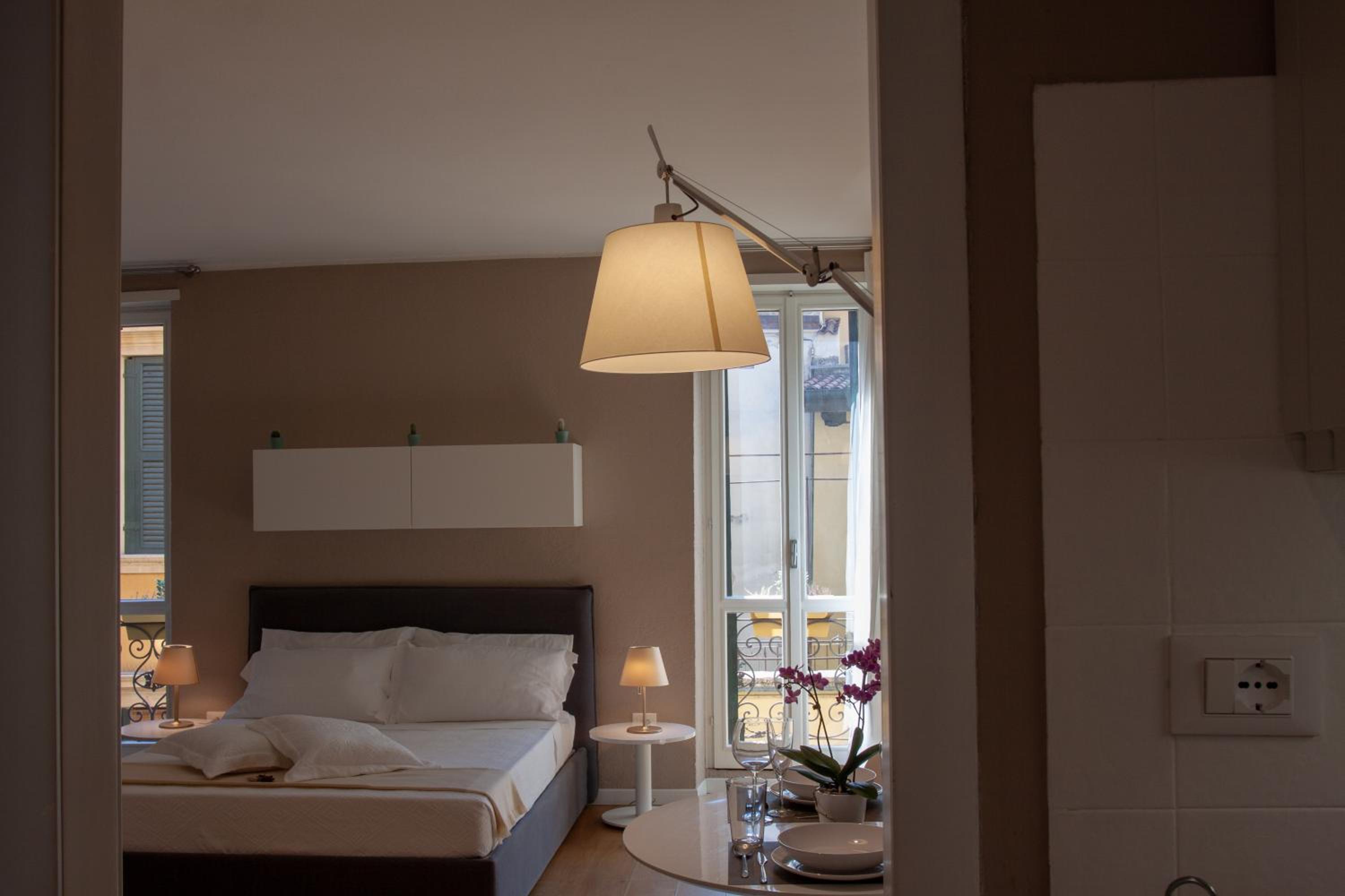Suite - Photo 21