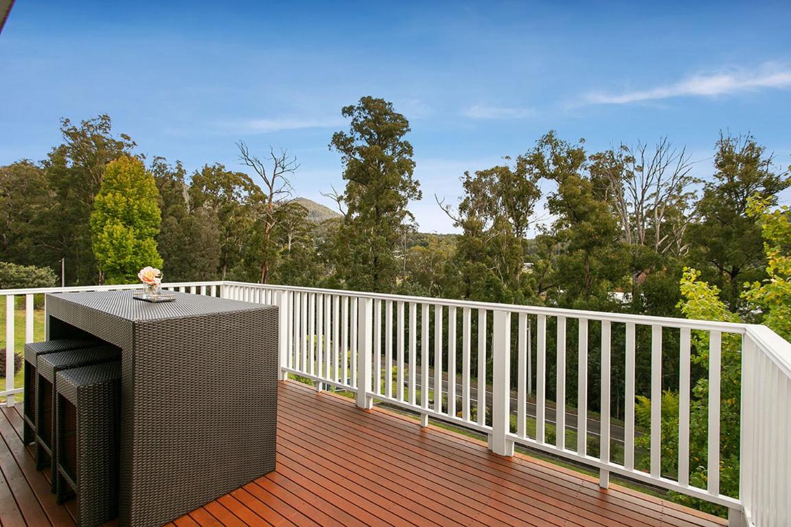 Apartment with Balcony photo 3