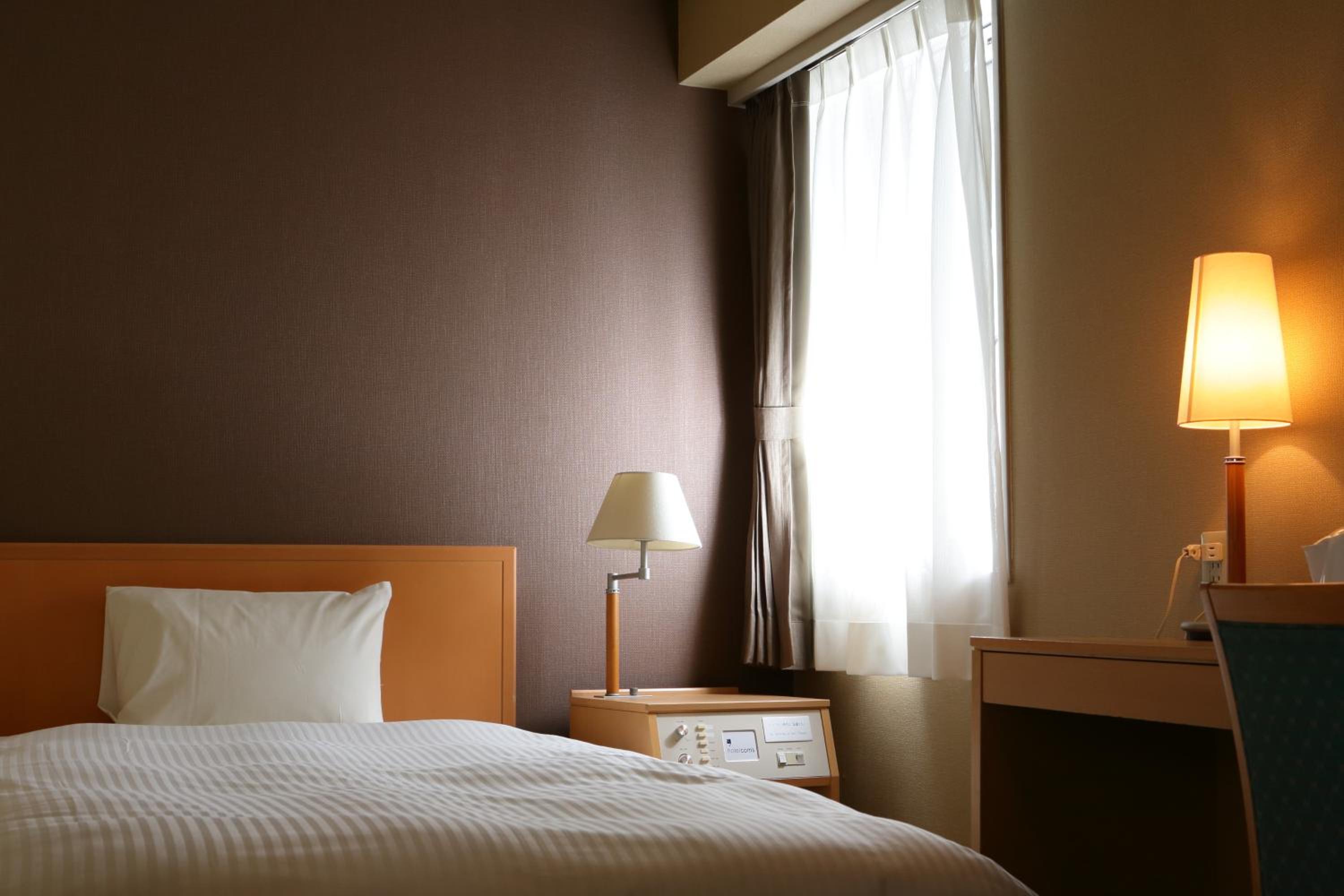 Single Room - Smoking - Photo 4