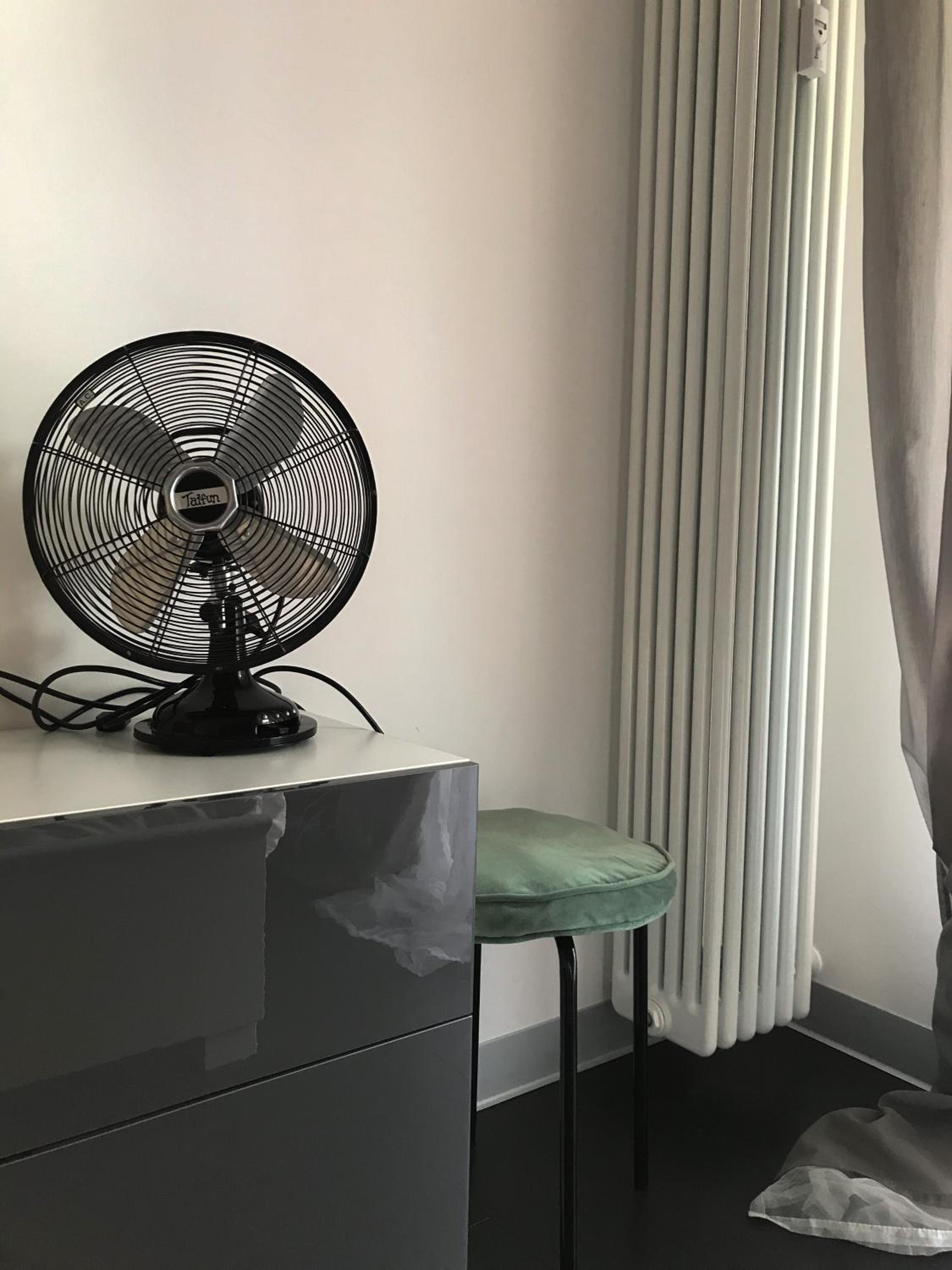 Apartment with Terrace - Photo 20
