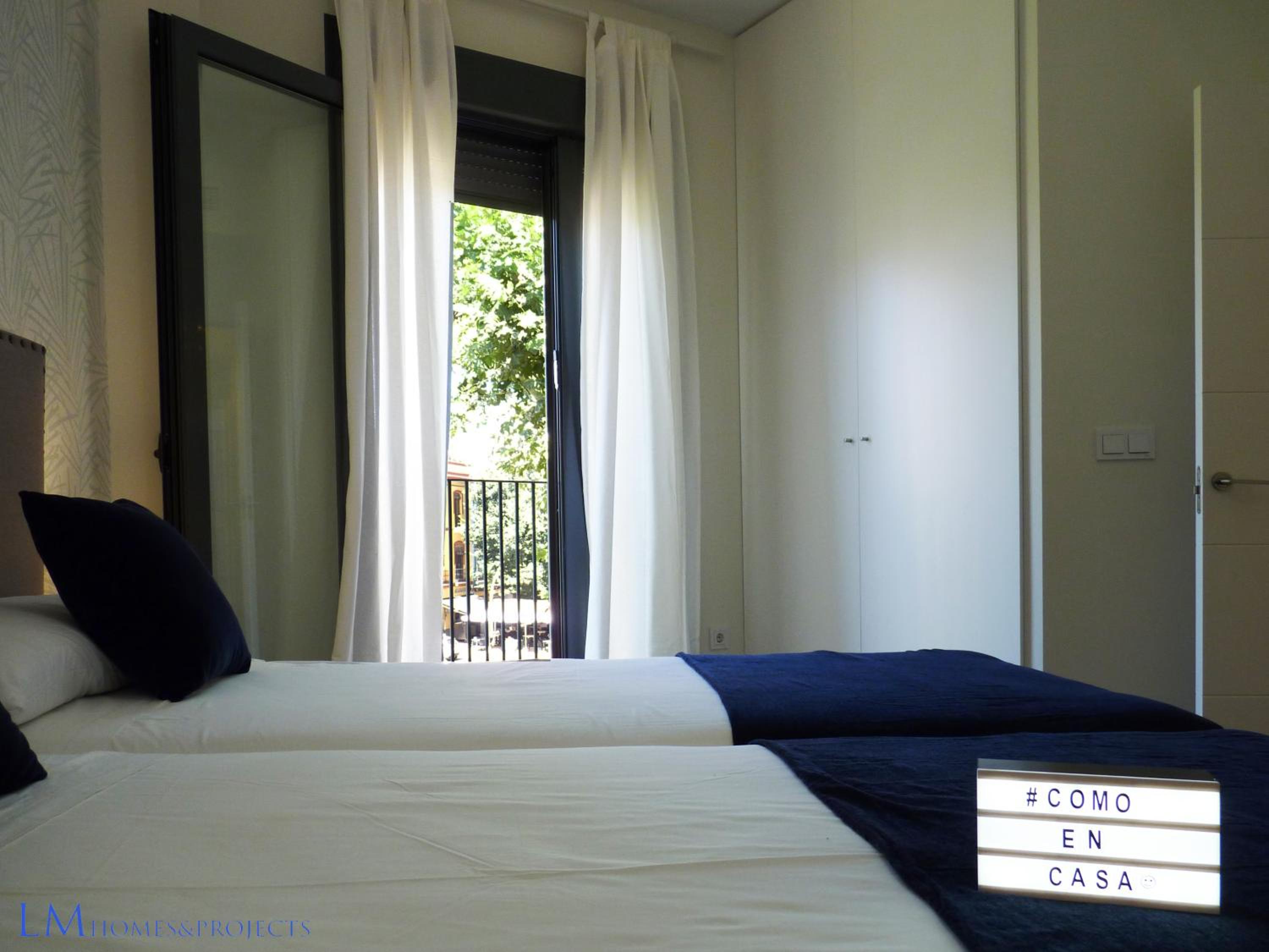 Two-Bedroom Apartment with Terrace - Photo 14