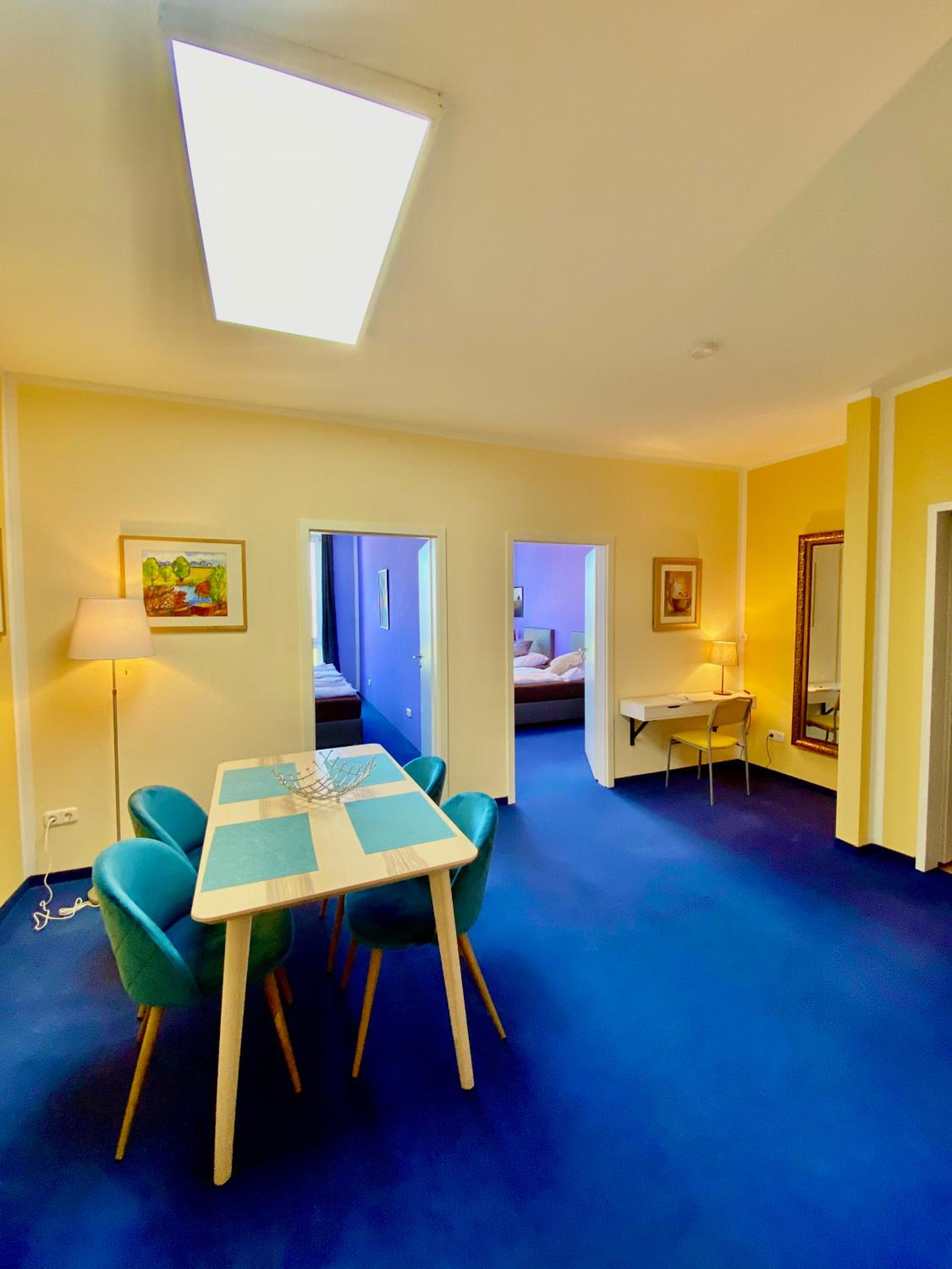 Studio Apartment photo 2