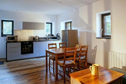 One-Bedroom House photo 2