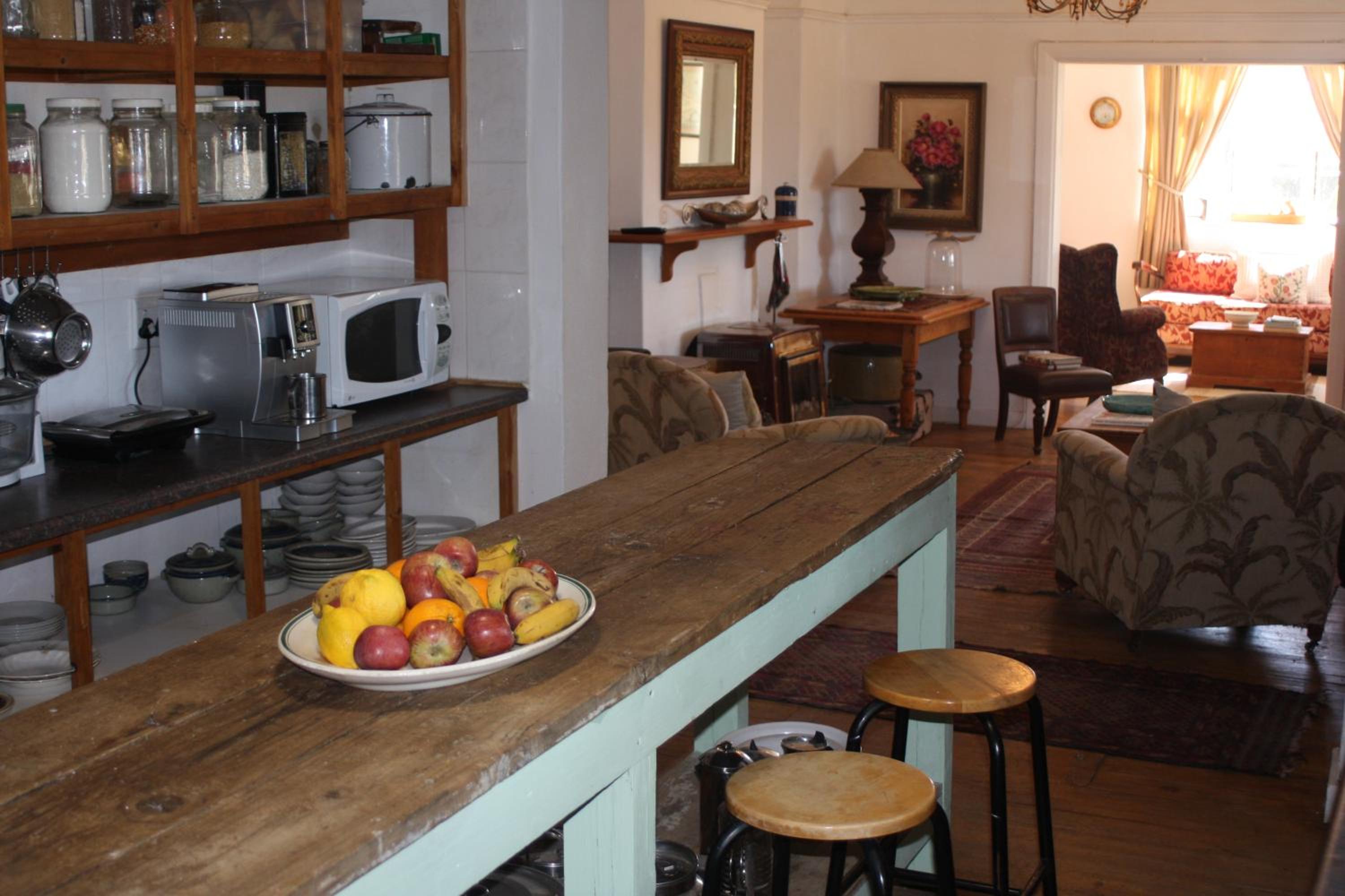 Two-Bedroom House - Photo 11