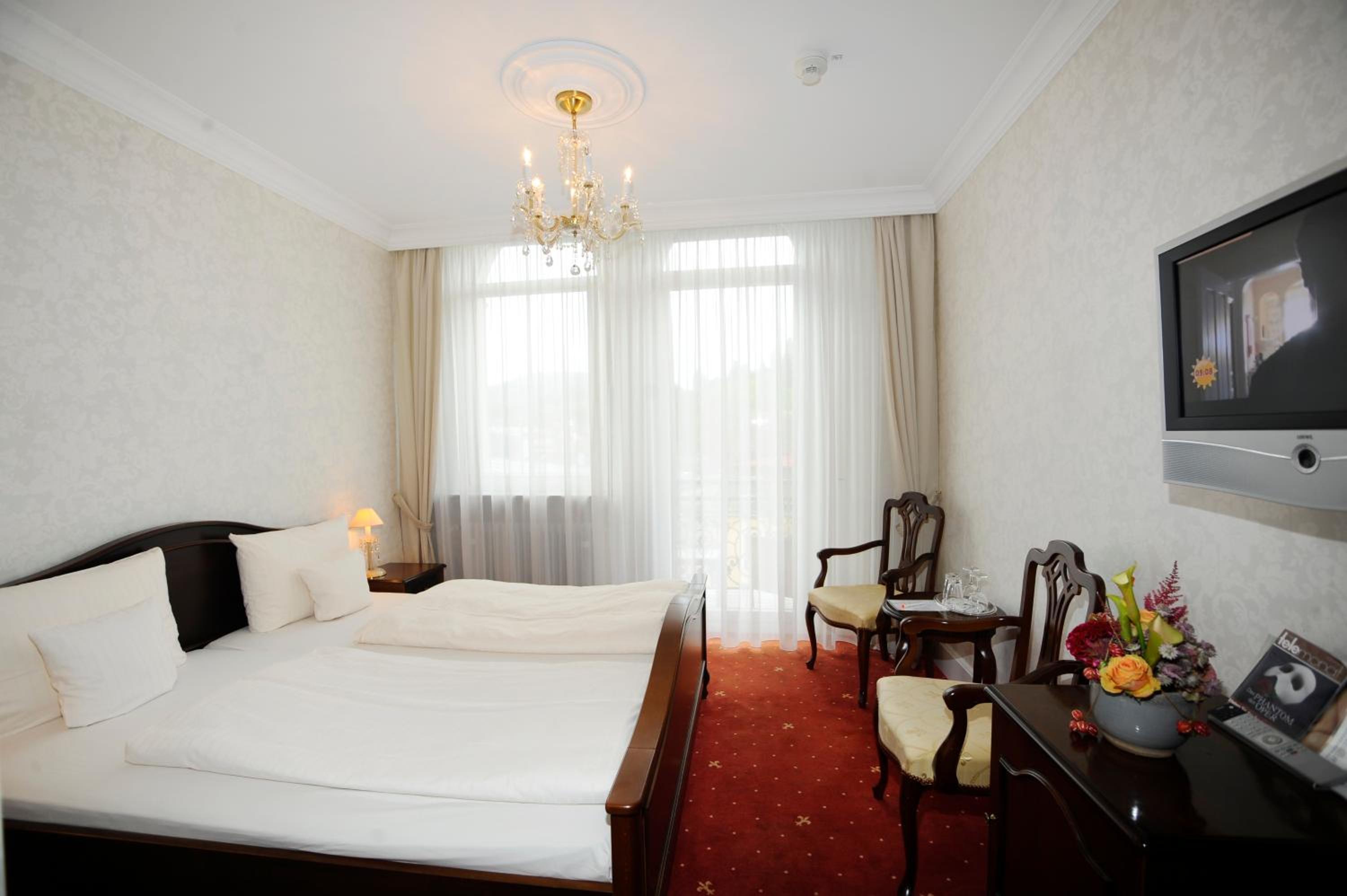 Superior Double Room - Photo 1