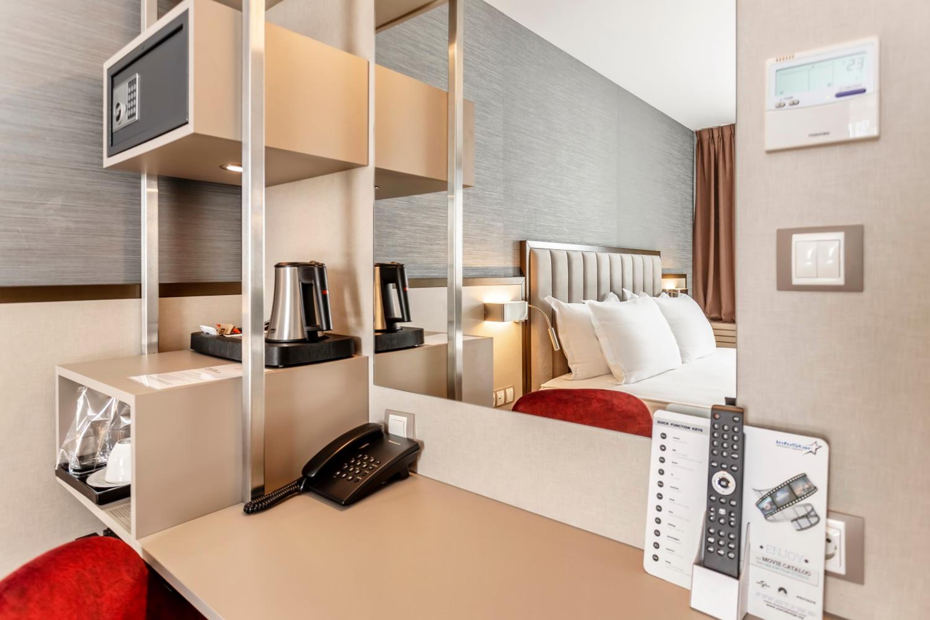Standard King Room