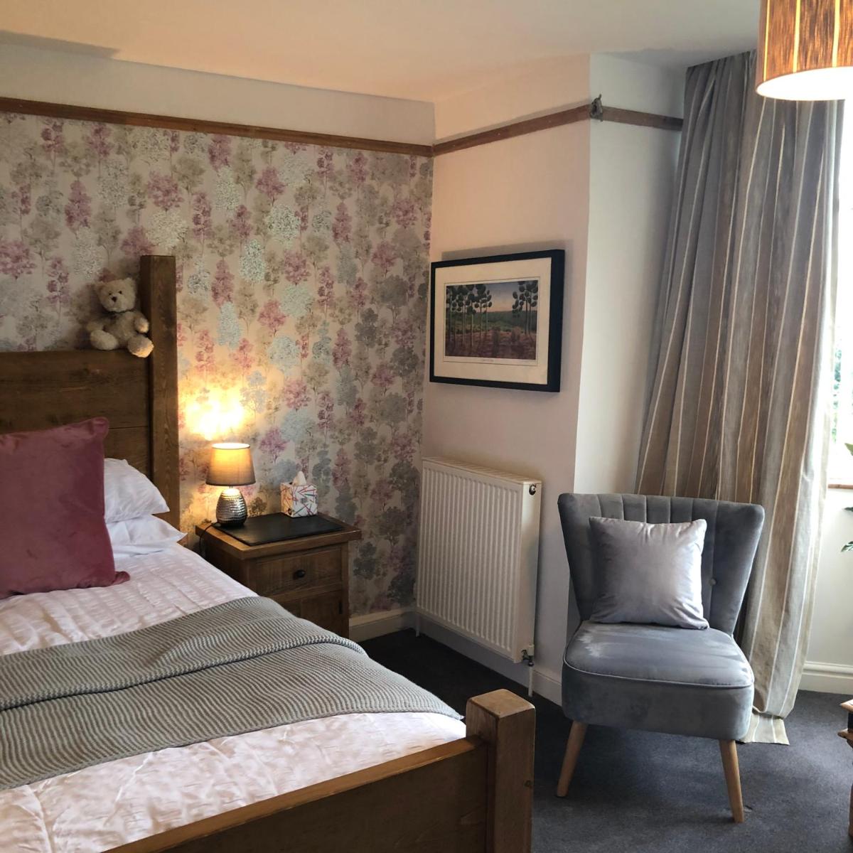 Deluxe King Room photo 1
