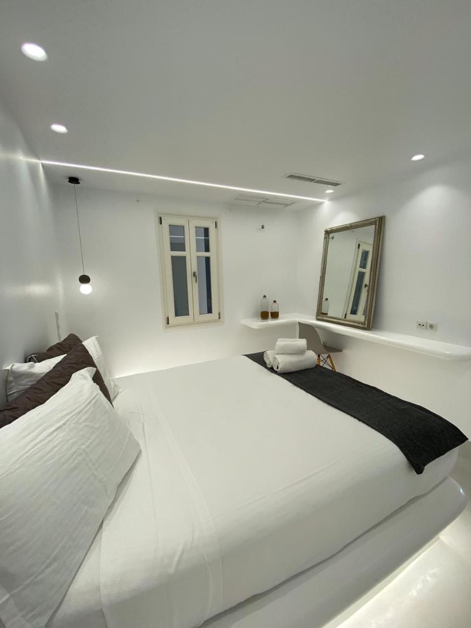 Family Room with Sea View (Pool Level) - Photo 9