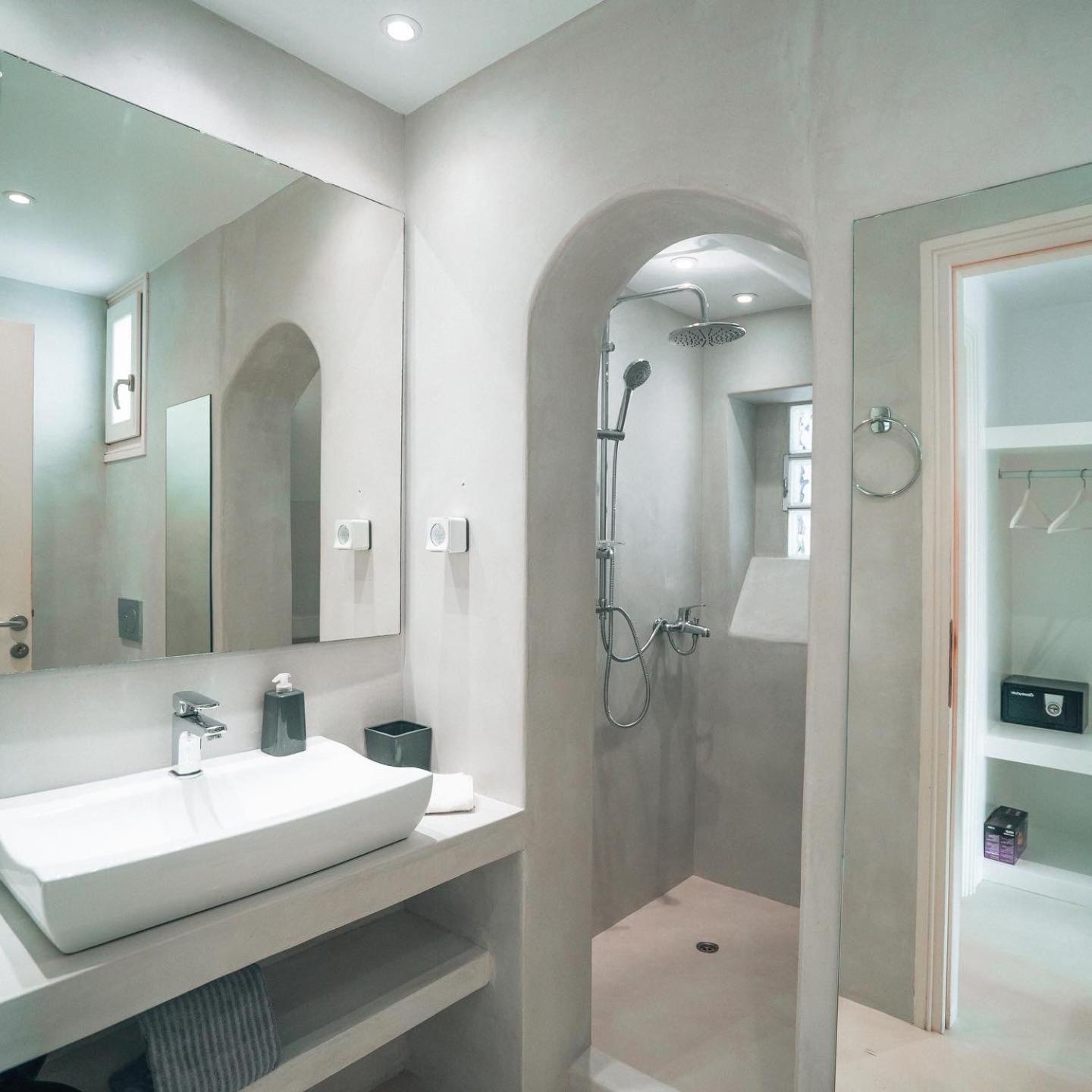Family Room with Sea View (Pool Level) - Photo 12
