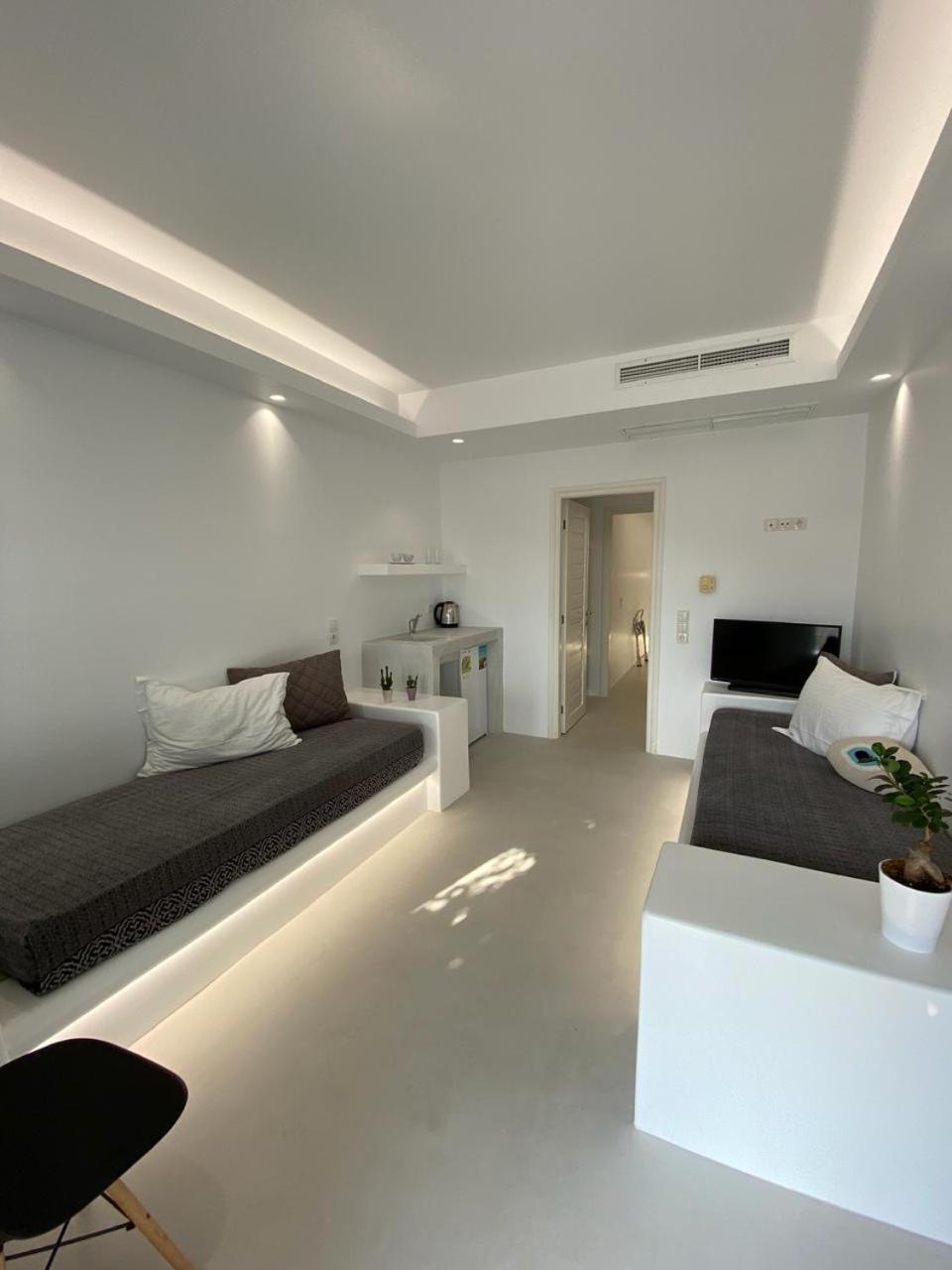 Family Room with Sea View (Pool Level) - Photo 13